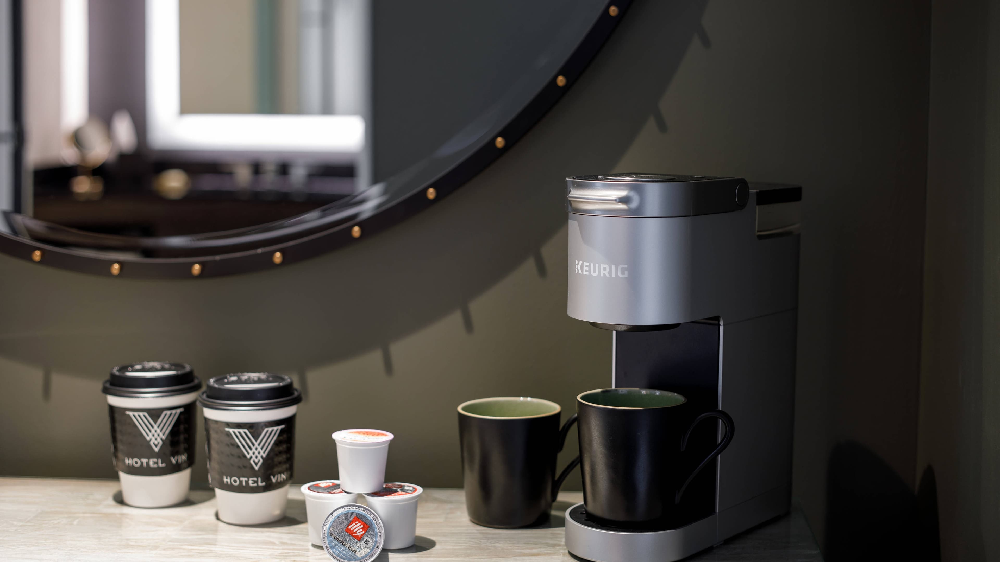 Deluxe Double Queen - Image 5