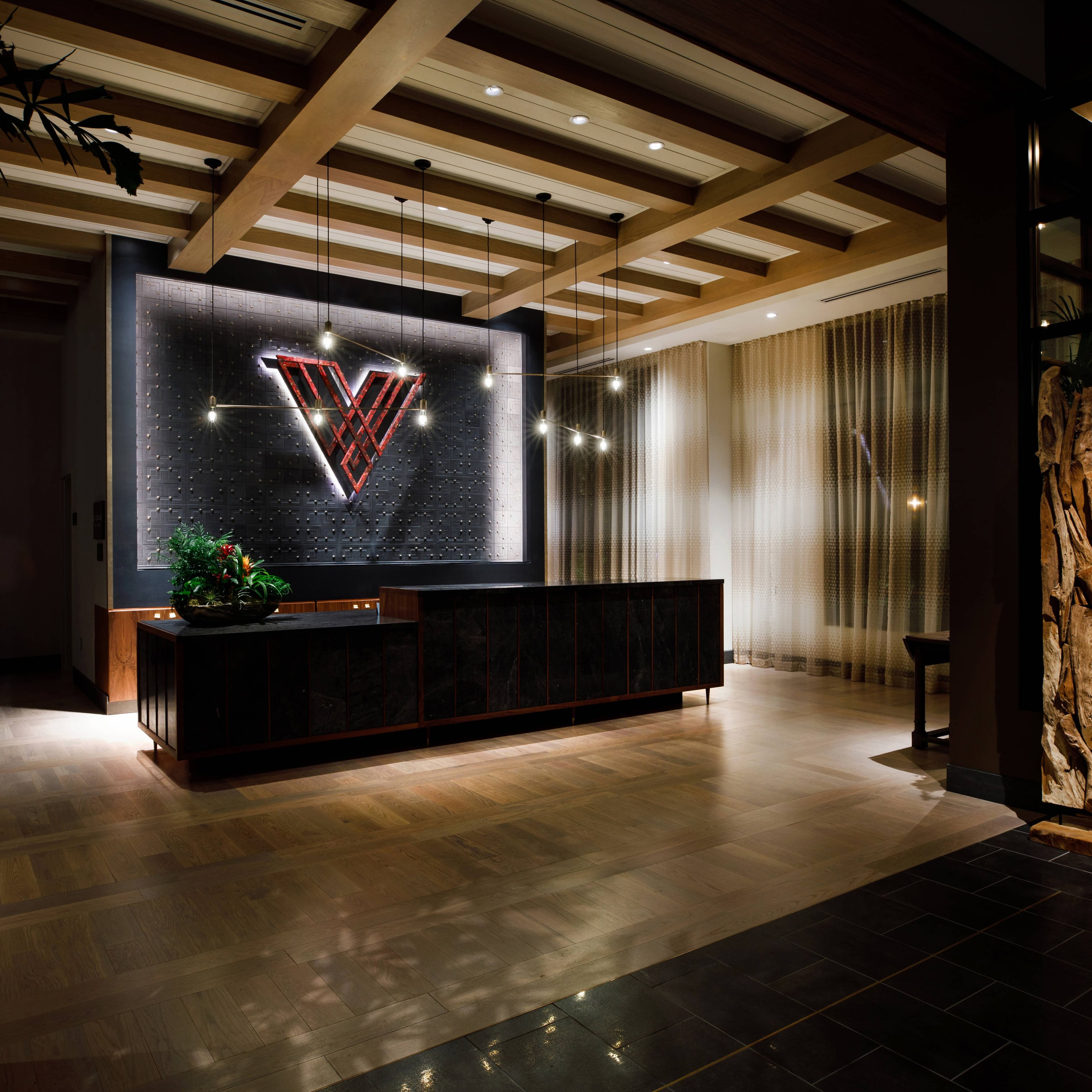 Hotel Vin, Autograph Collection - Image 1