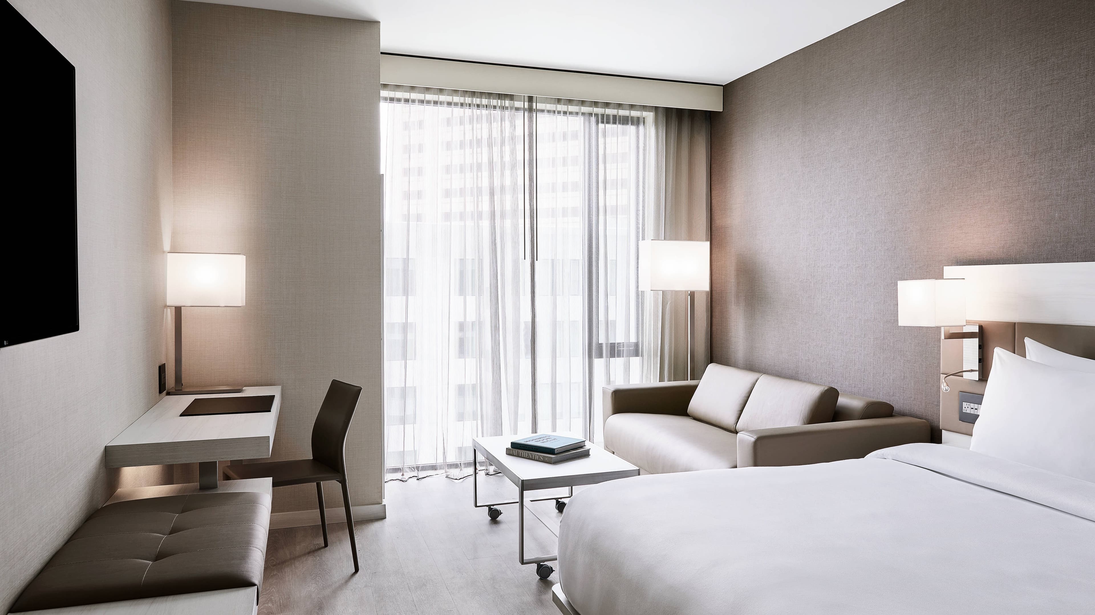 AC Hotel Dallas by the Galleria - Image 2