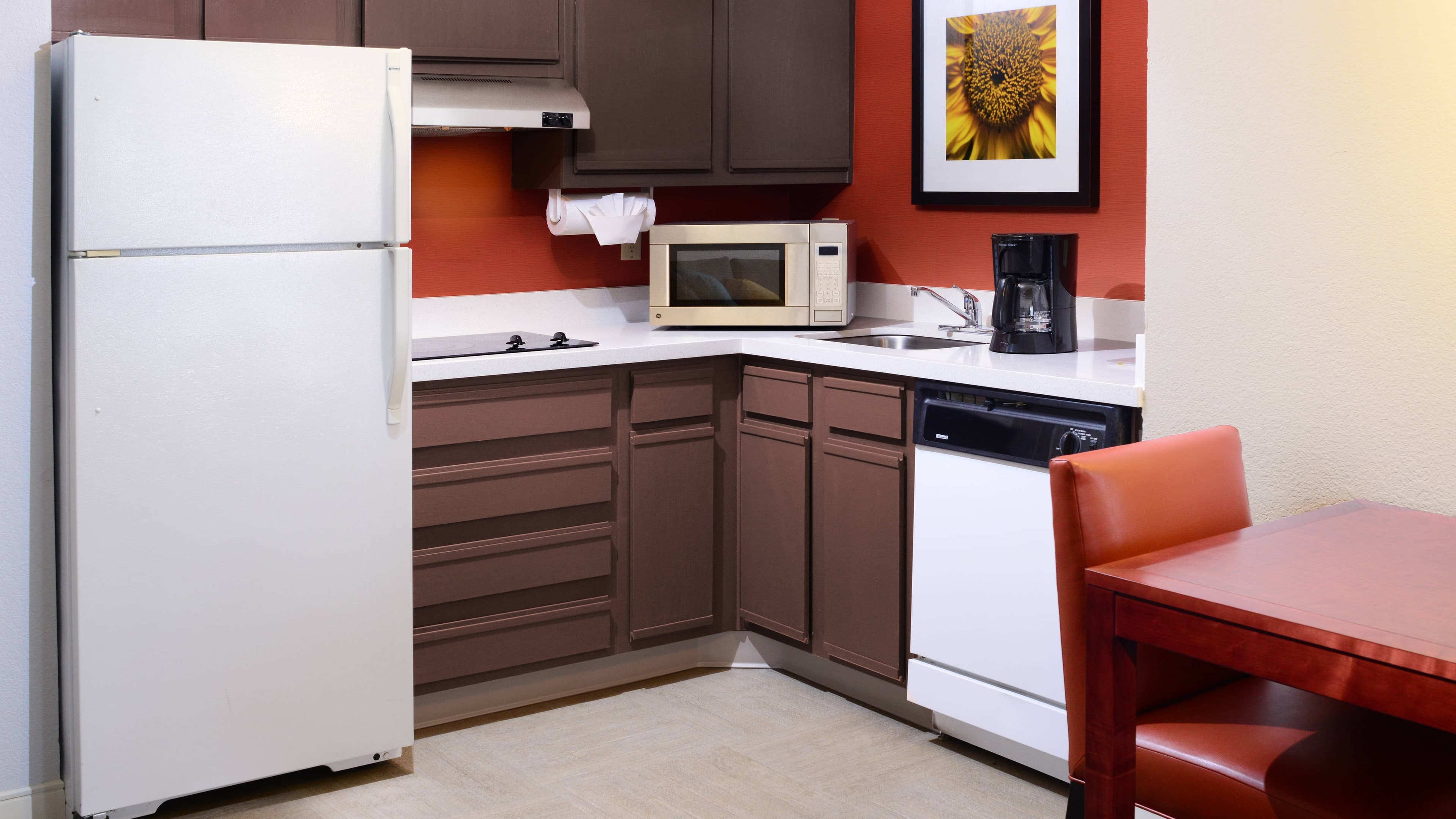 Staybridge Suites Plano - Richardson Area - Image 5