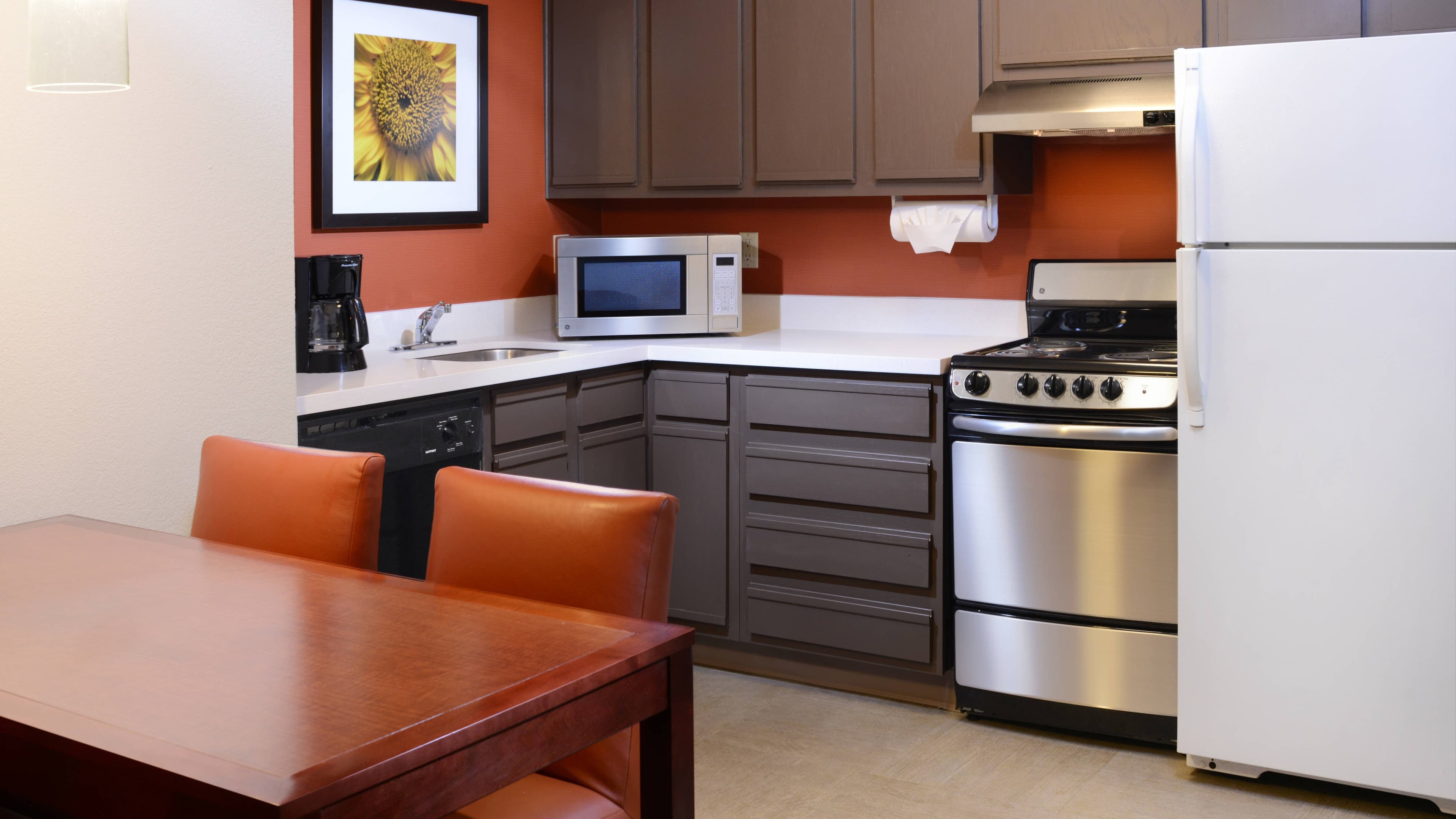Staybridge Suites Plano - Richardson Area — 15