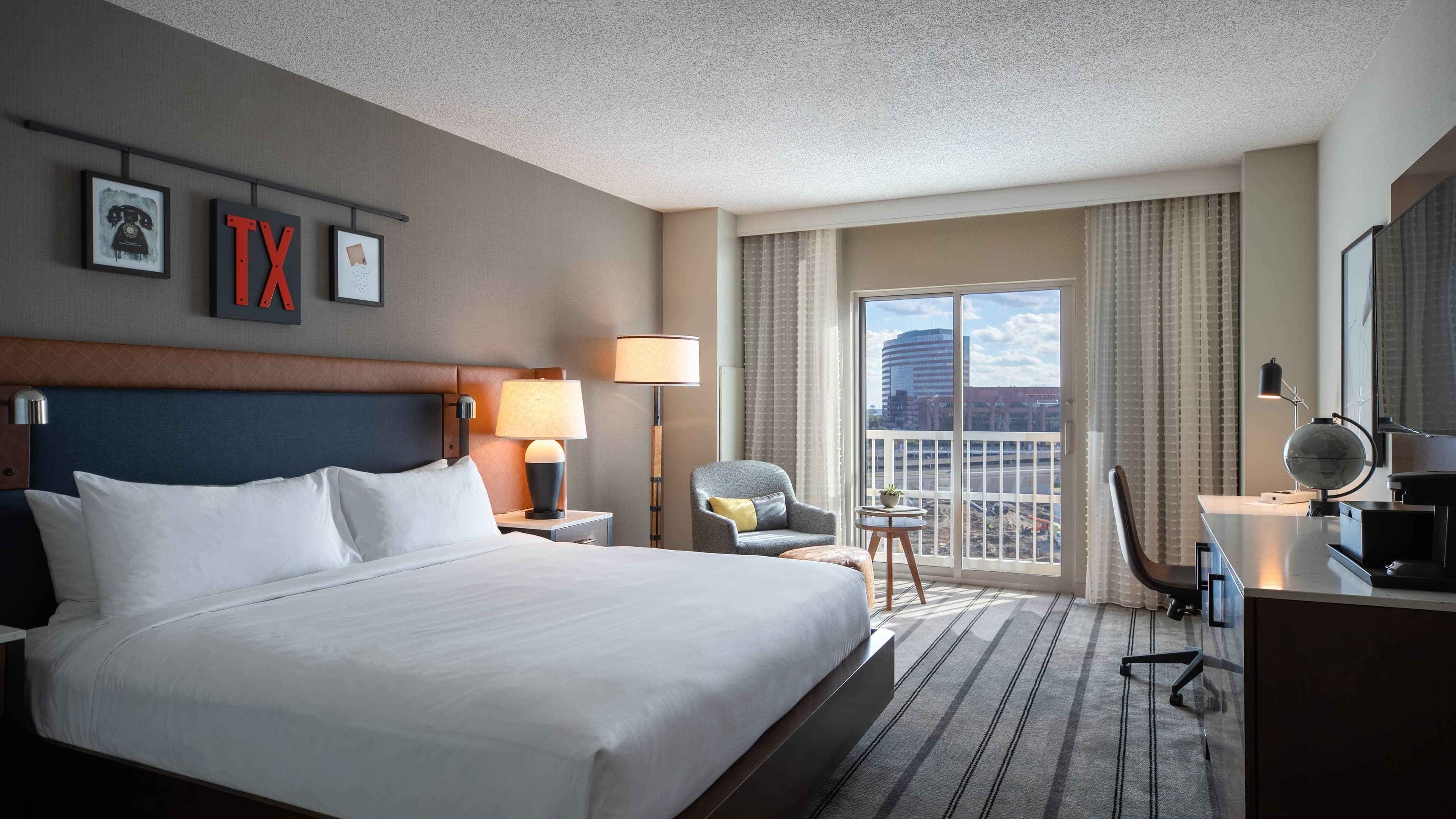 Renaissance Dallas Richardson Hotel - Image 2