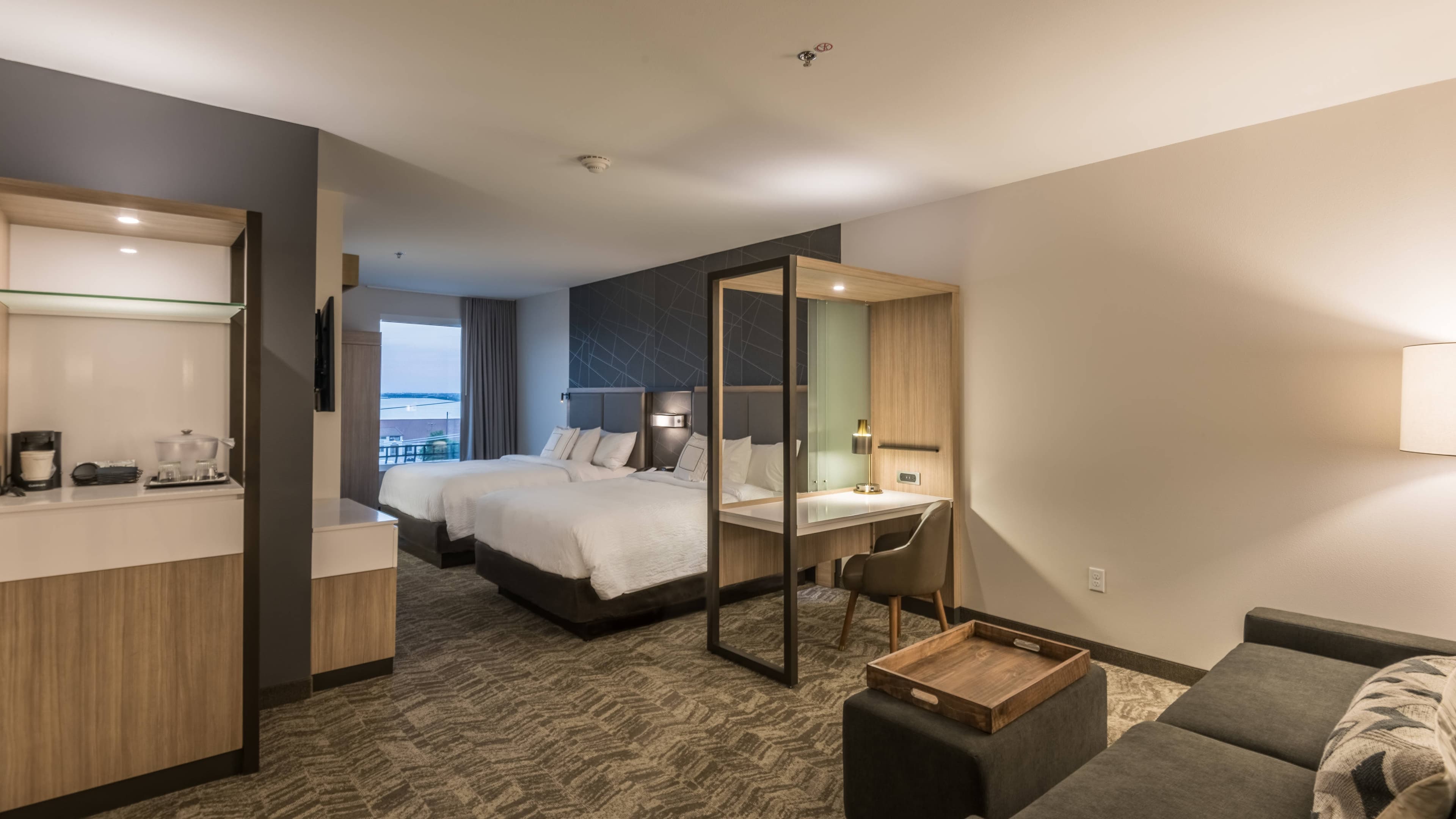 Suite - Image 2