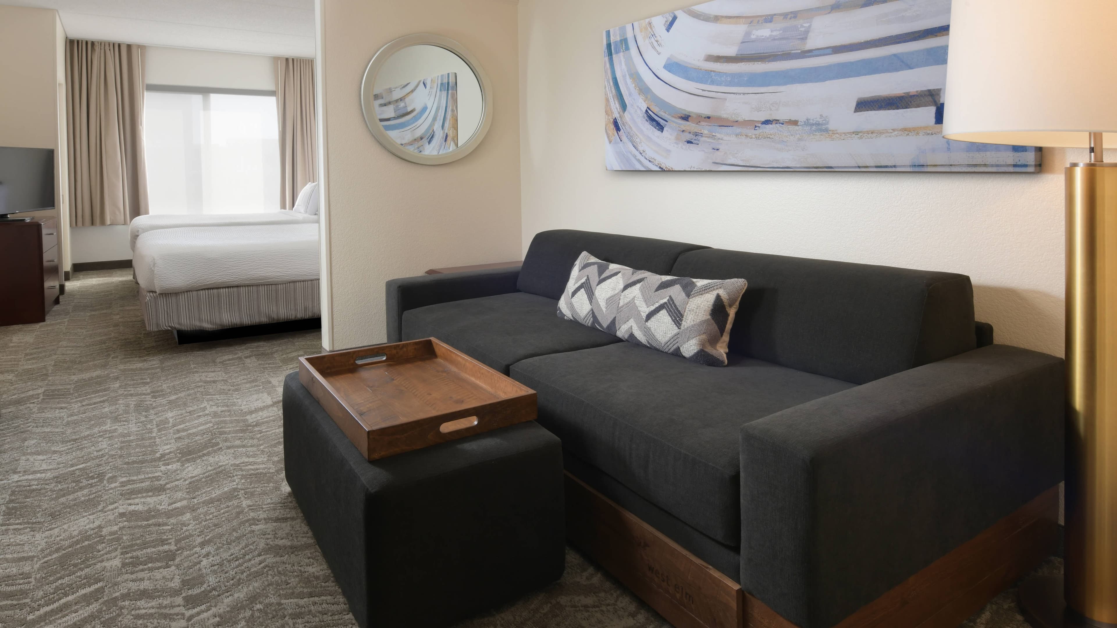 Holiday Inn Express Dallas Downtown — 6