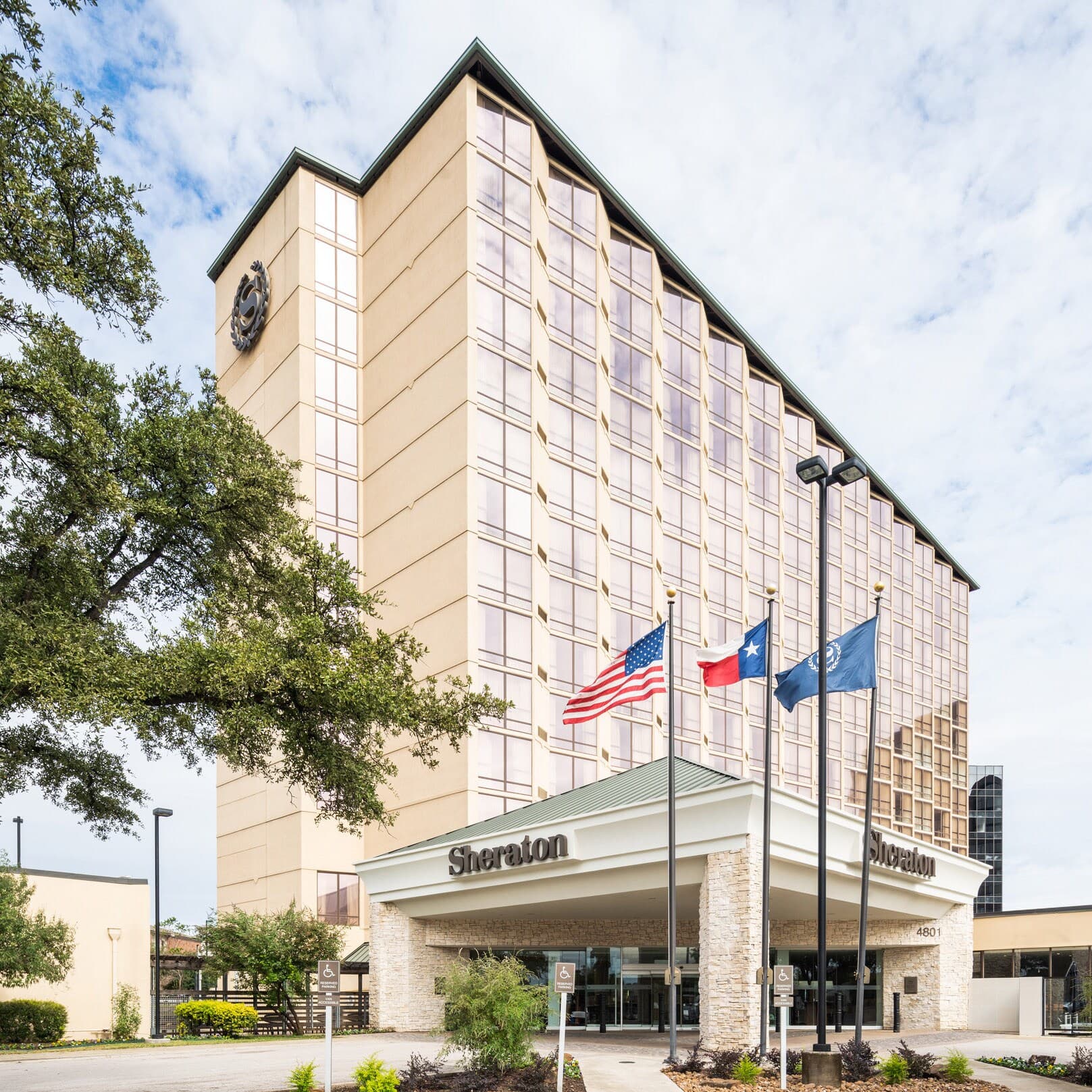Sheraton Dallas Hotel by the Galleria - Image 1