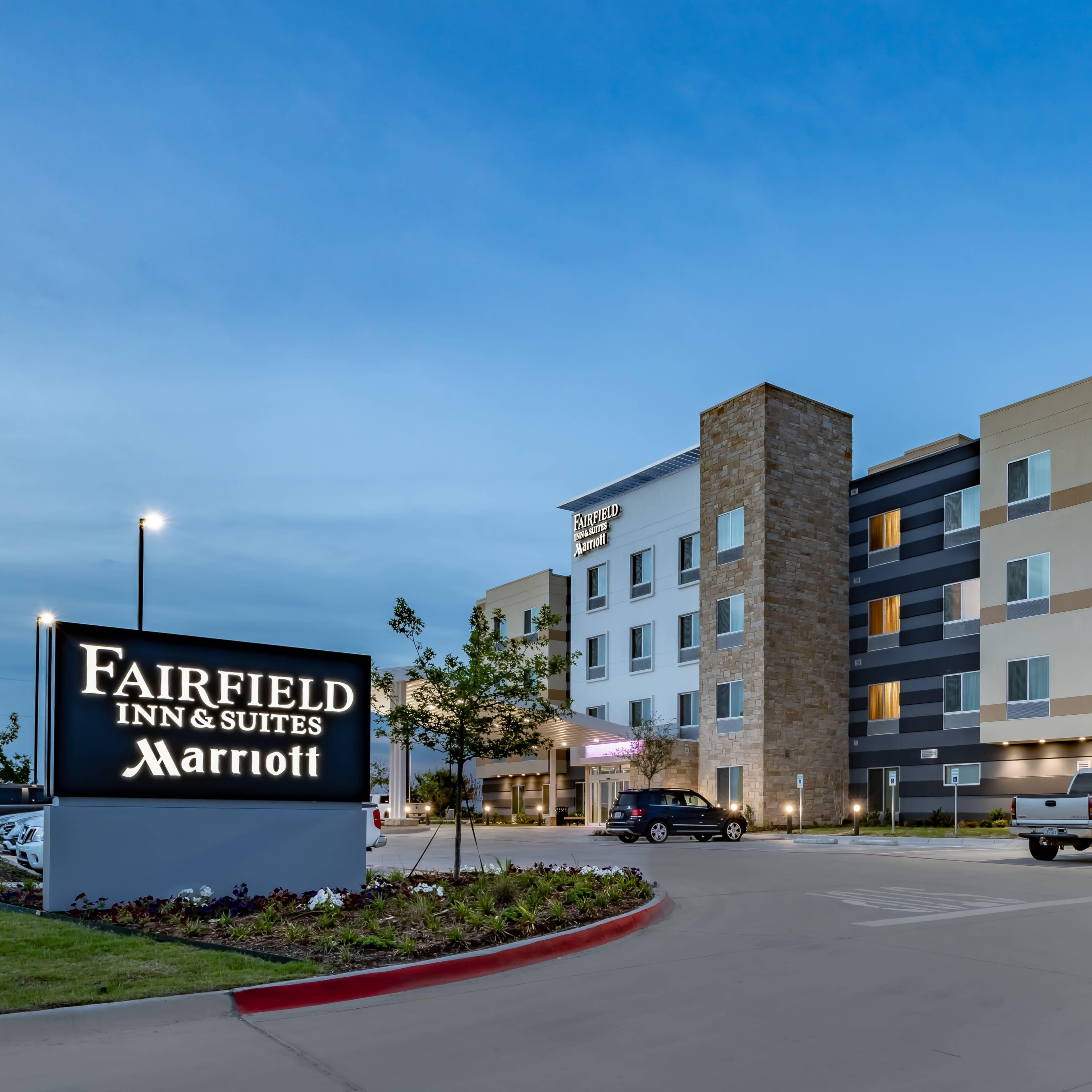 Fairfield Inn & Suites Terrell - Image 1