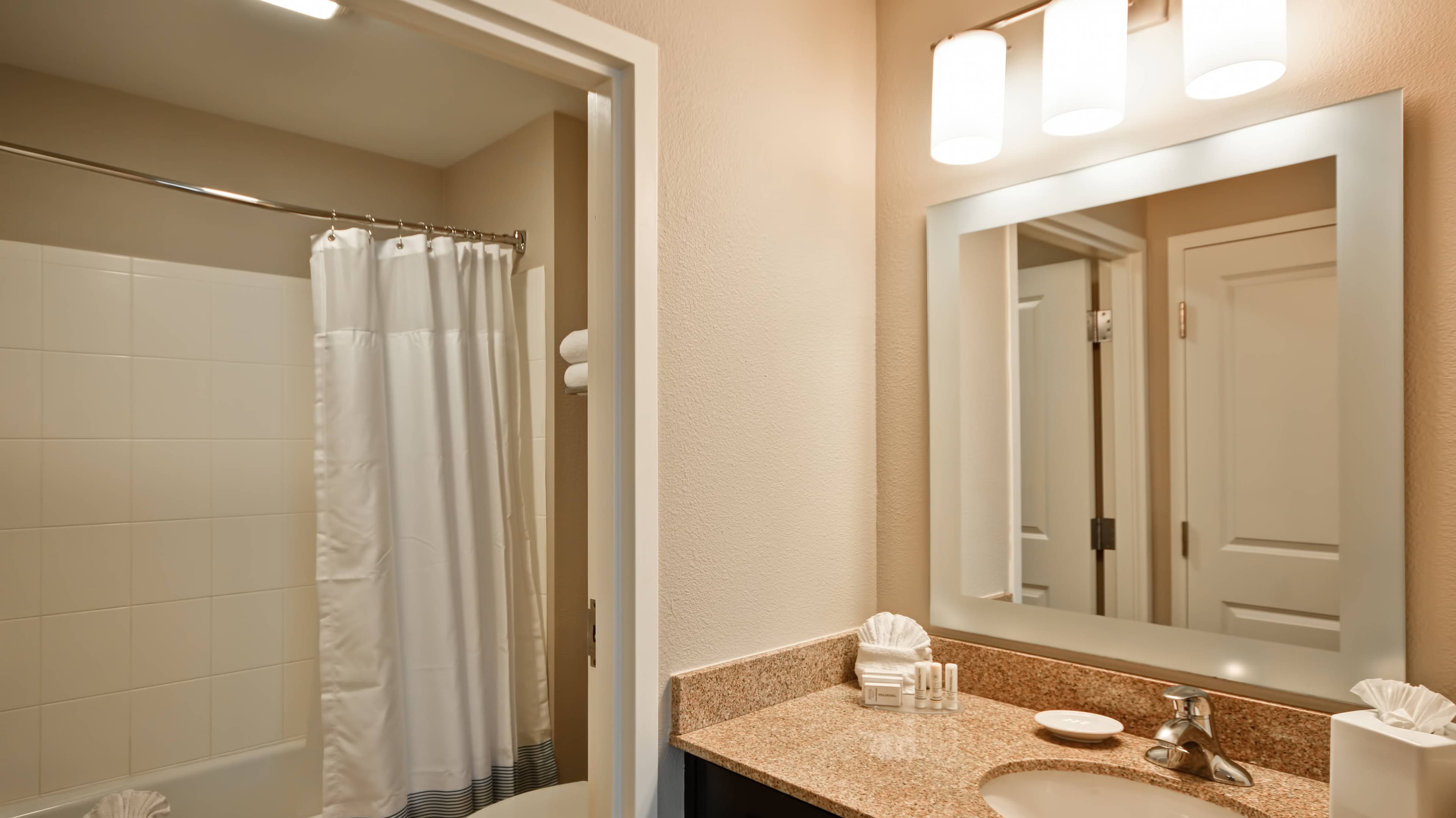 TownePlace Suites Dallas Lewisville — 8