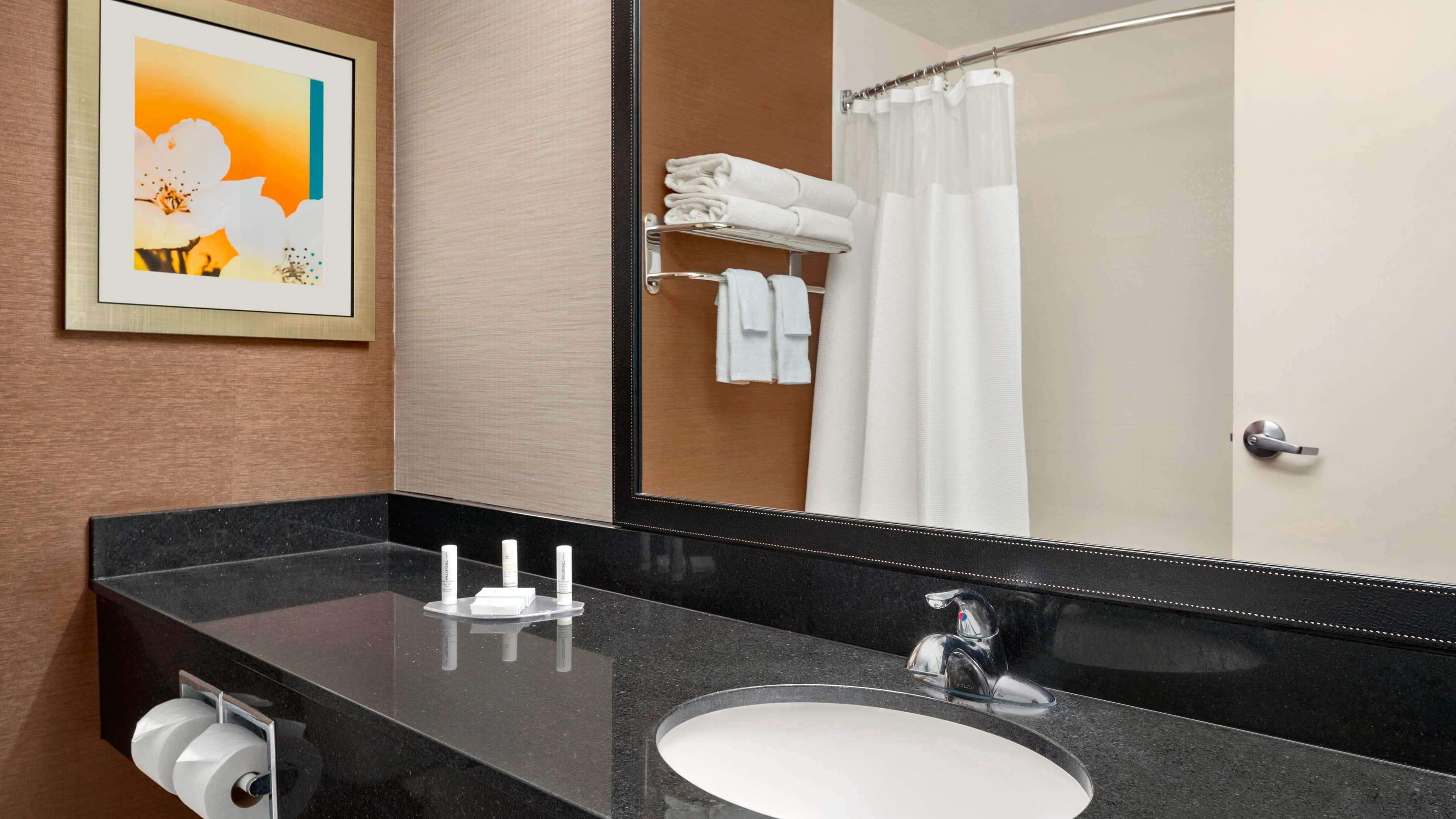 Fairfield Inn & Suites Lima - Image 4