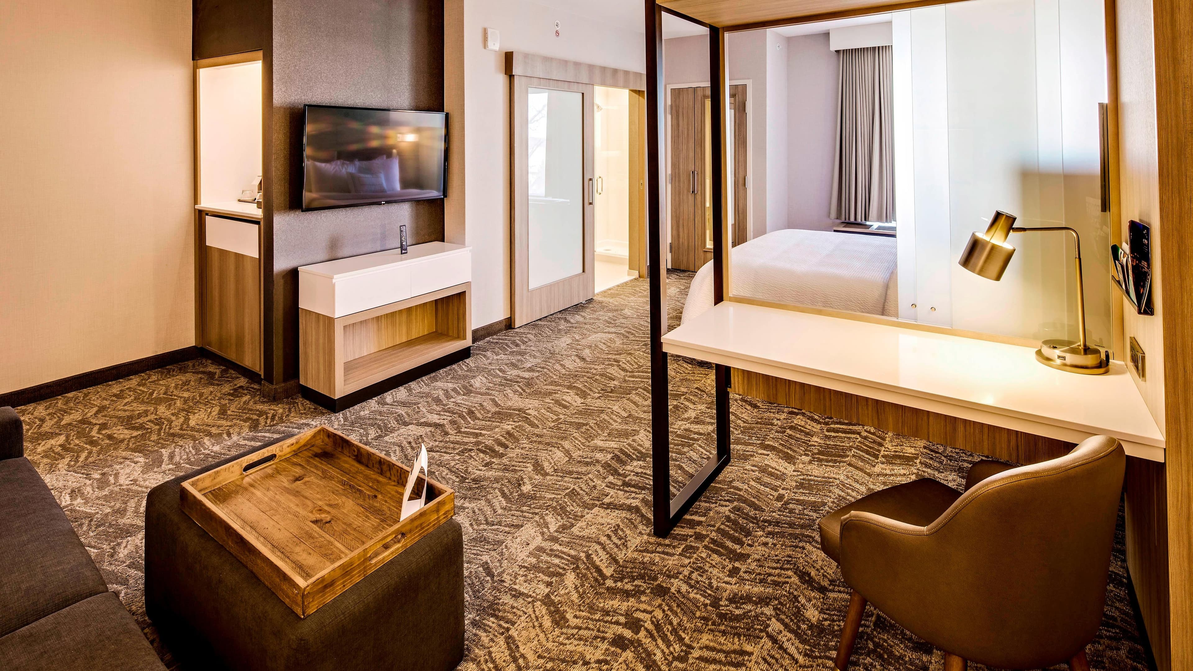 Suite - Image 4