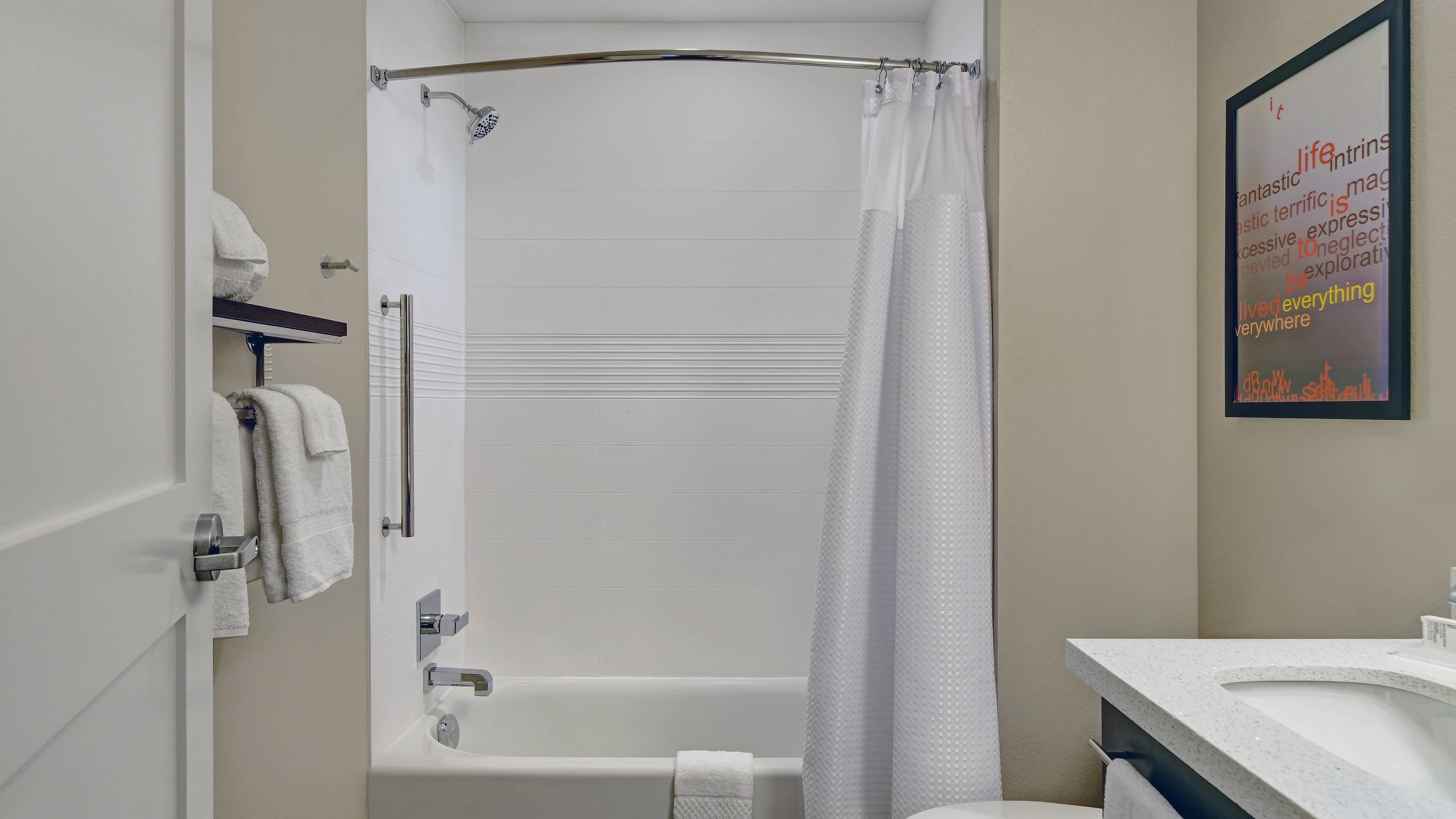 TownePlace Suites Lima — 17