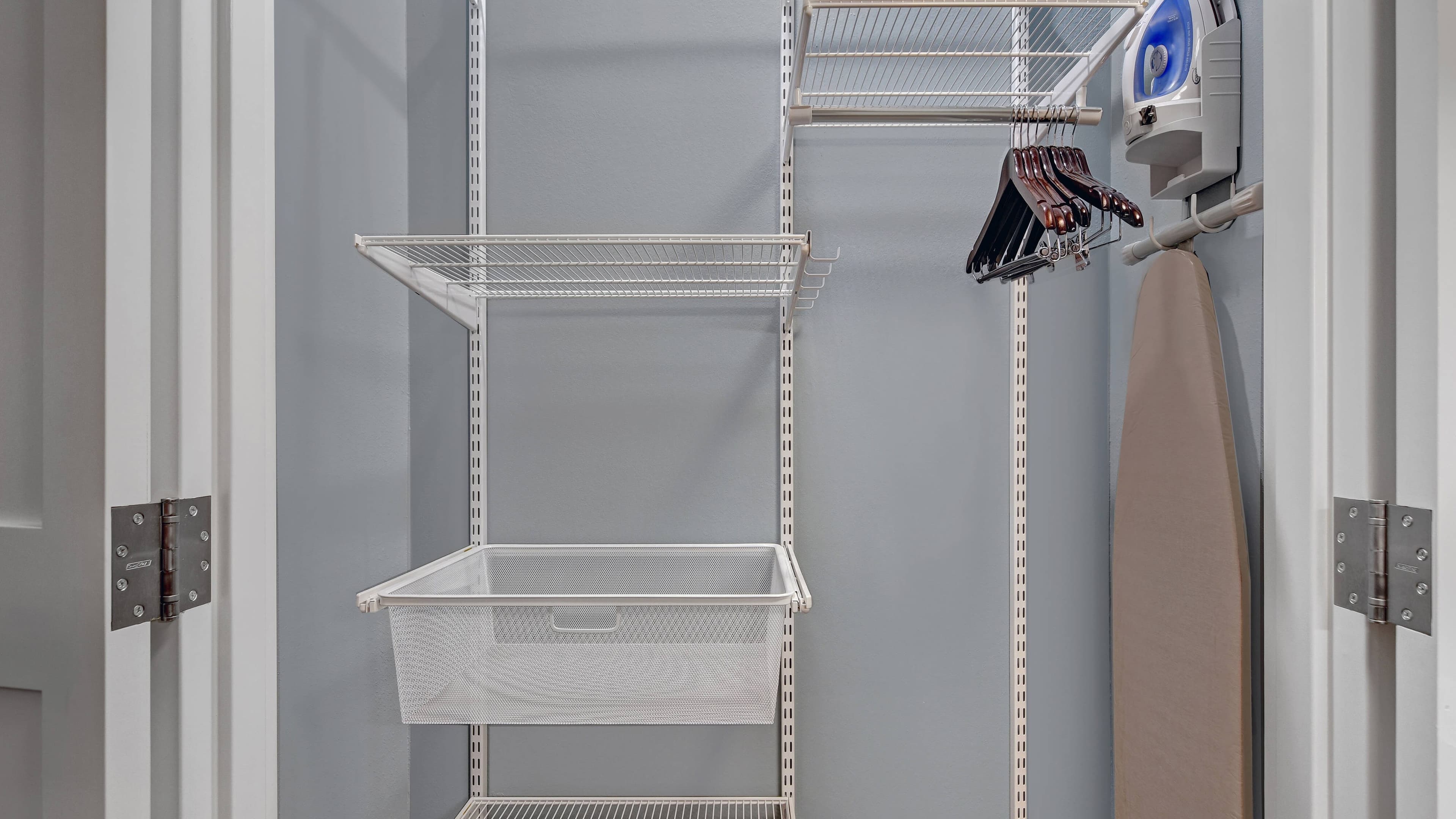 Studio - Image 6