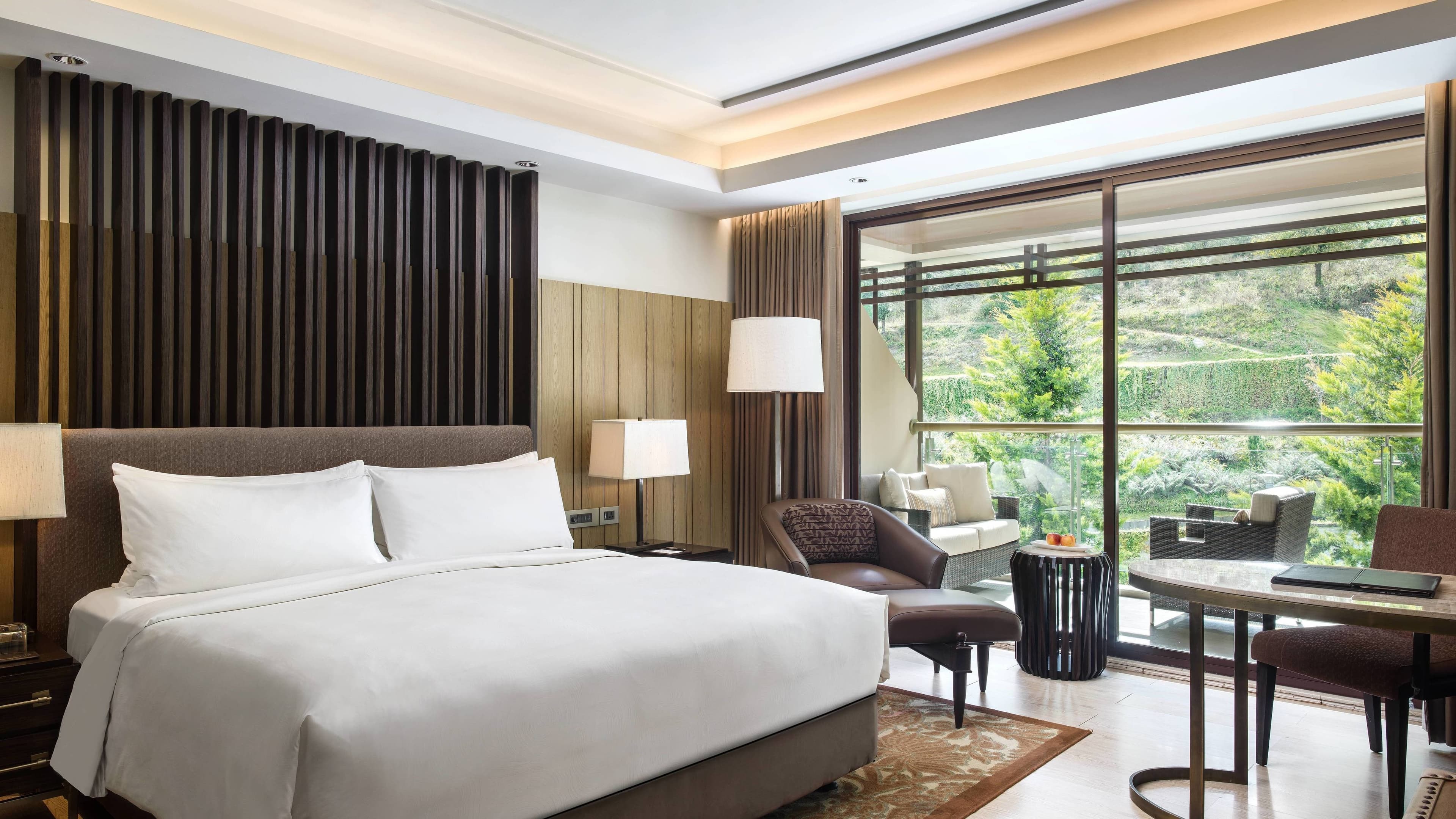 JW Marriott Mussoorie Walnut Grove Resort & Spa - Image 2