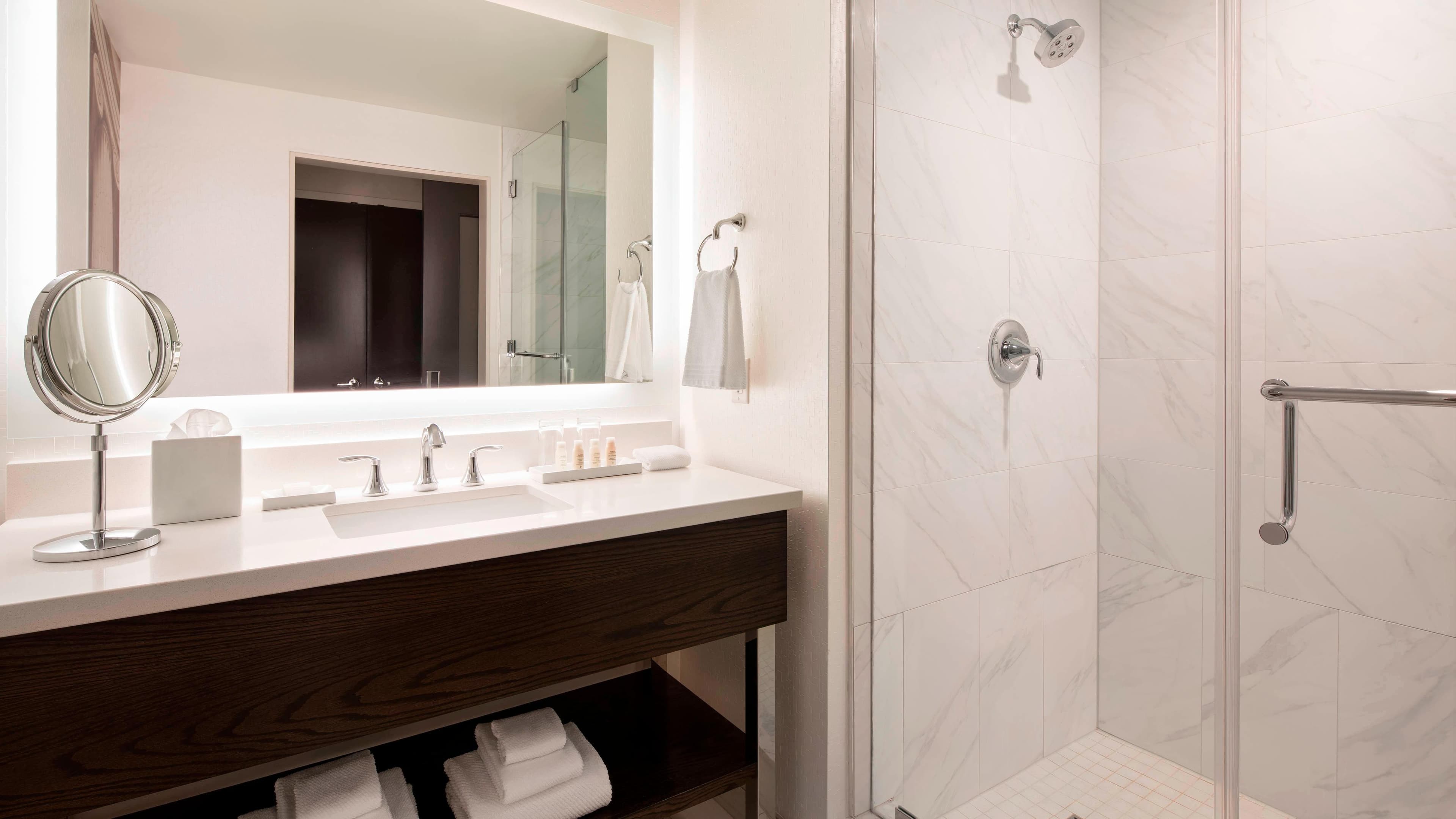 Renaissance Denver Downtown City Center Hotel - Image 5