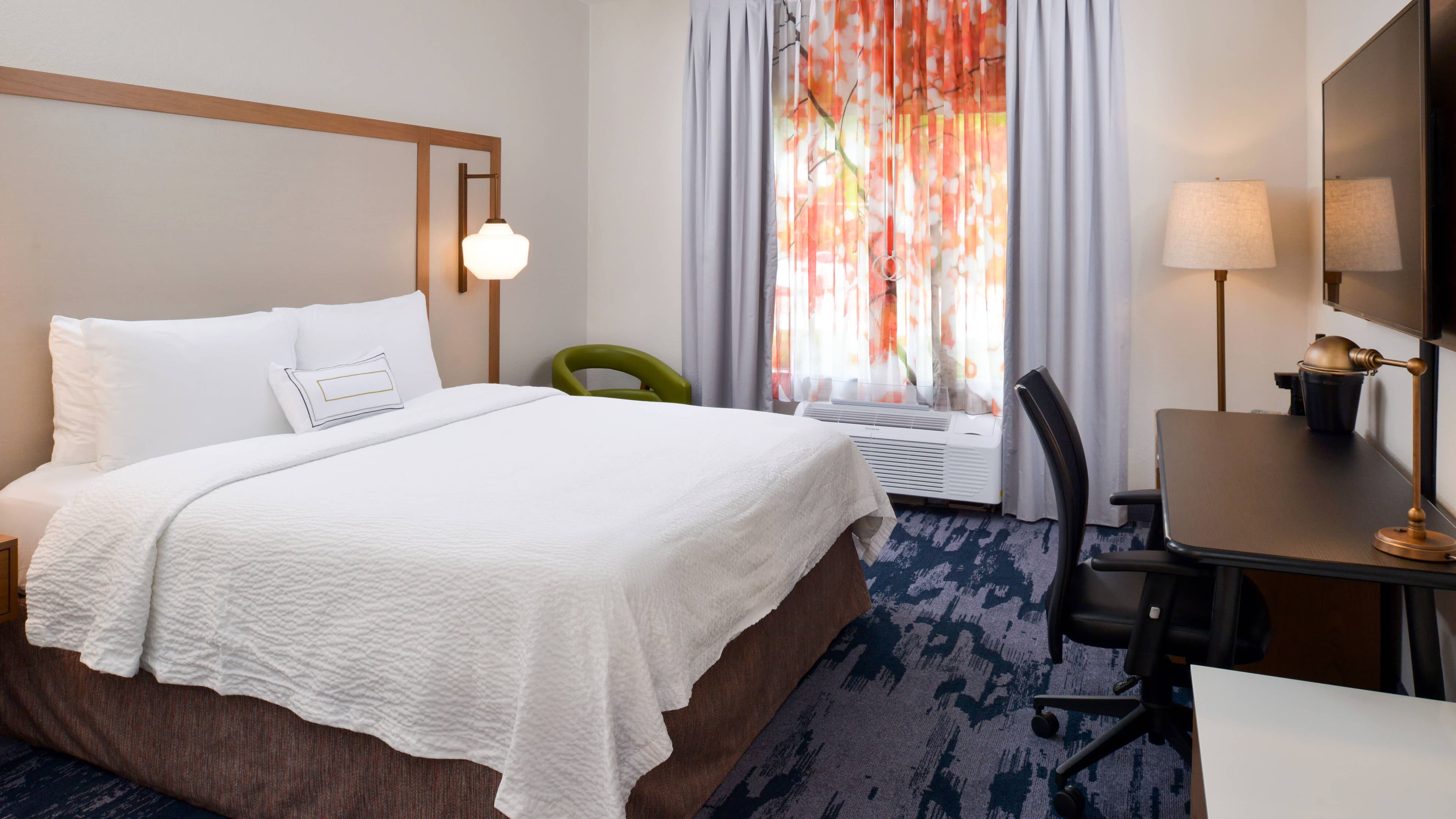 Fairfield Inn & Suites Arlington Near Six Flags — 13