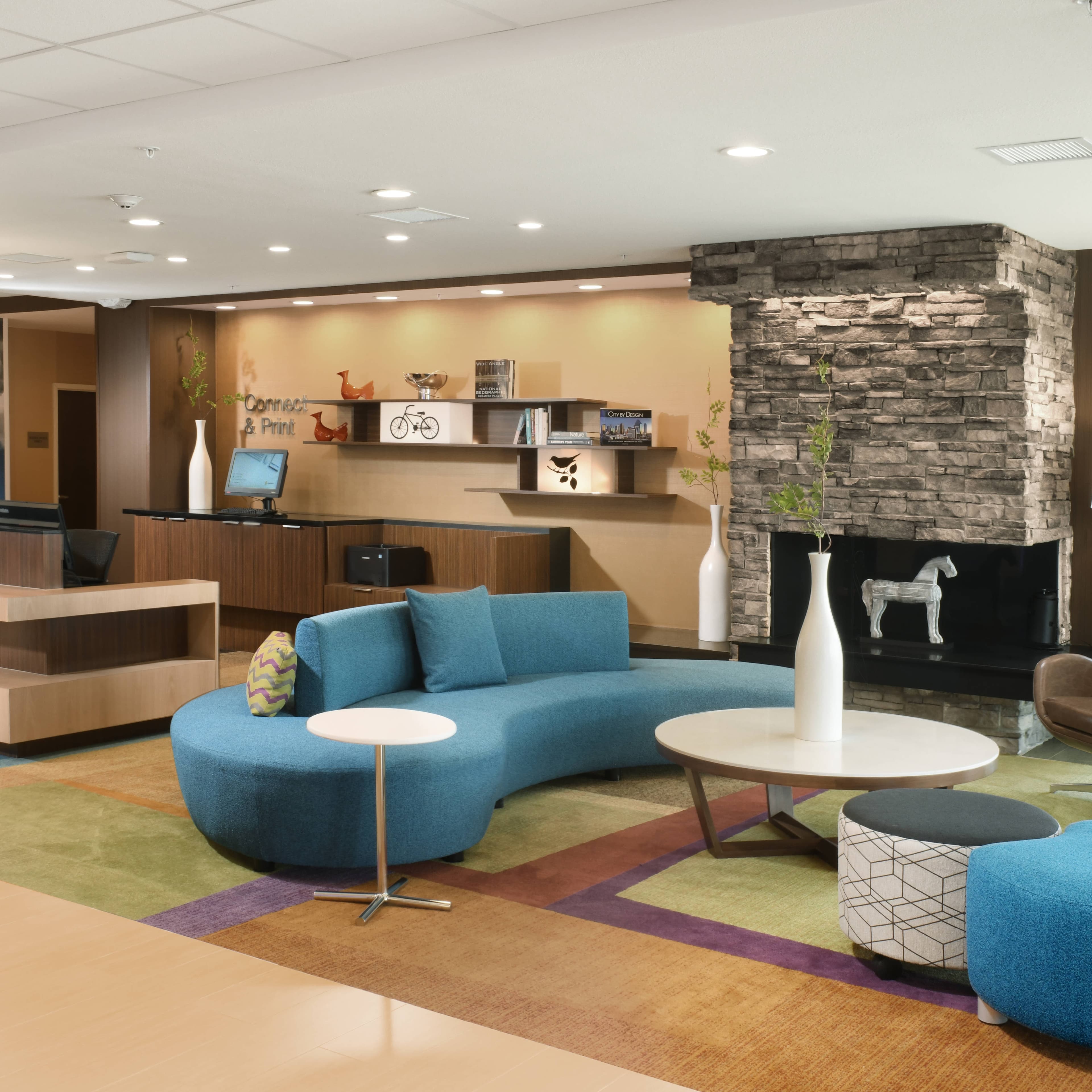 Fairfield Inn & Suites Fort Worth South/Burleson - Image 1