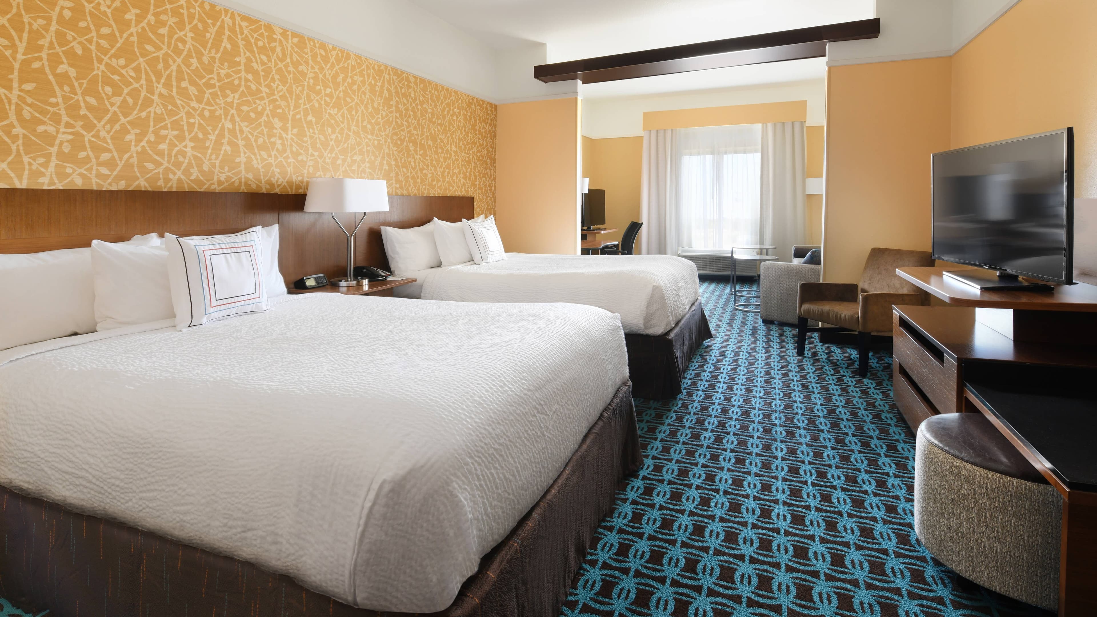 Fairfield Inn & Suites Fort Worth South/Burleson - Image 4