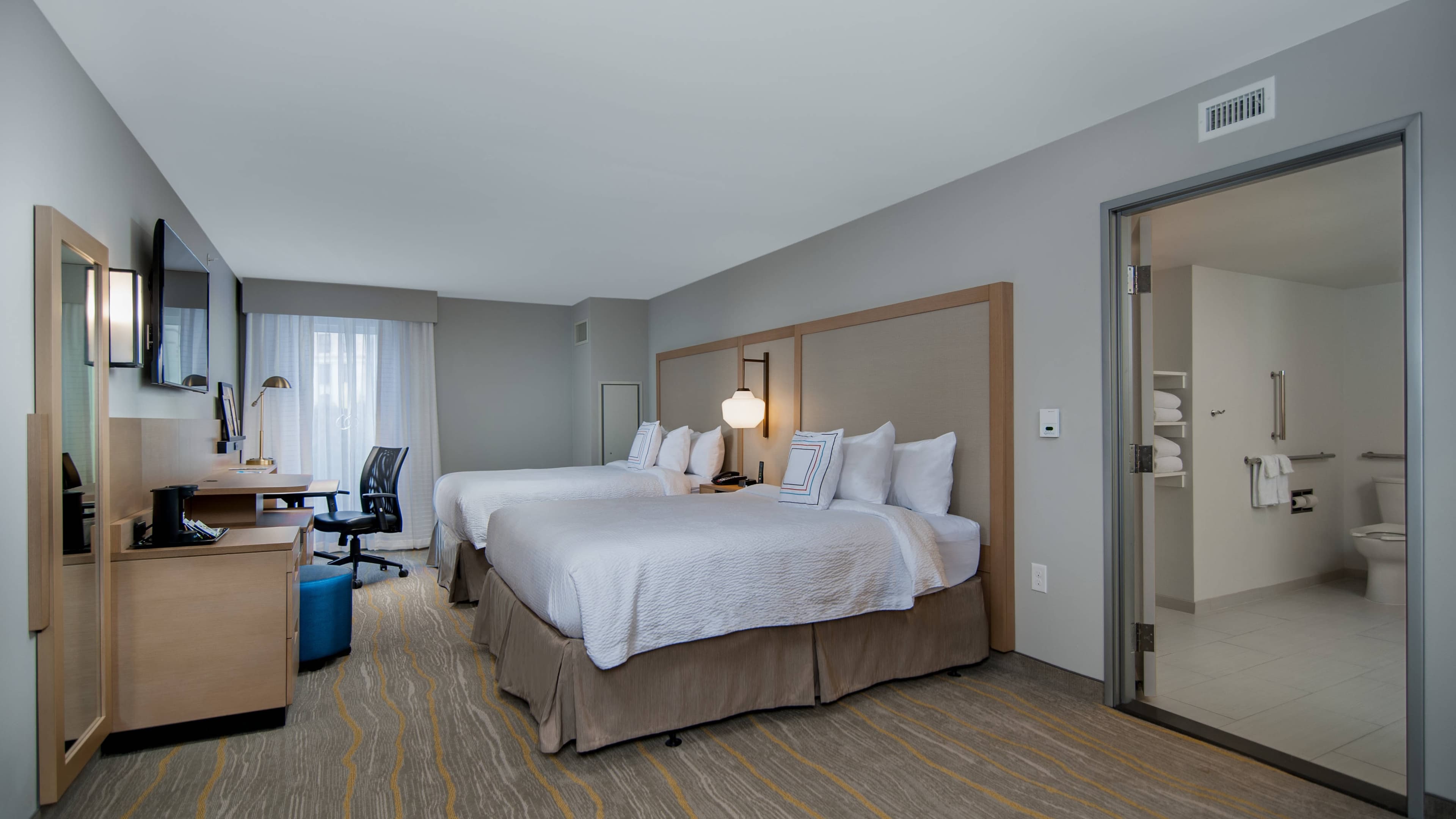 Fairfield Inn & Suites Fort Worth Downtown/Convention Center — 7