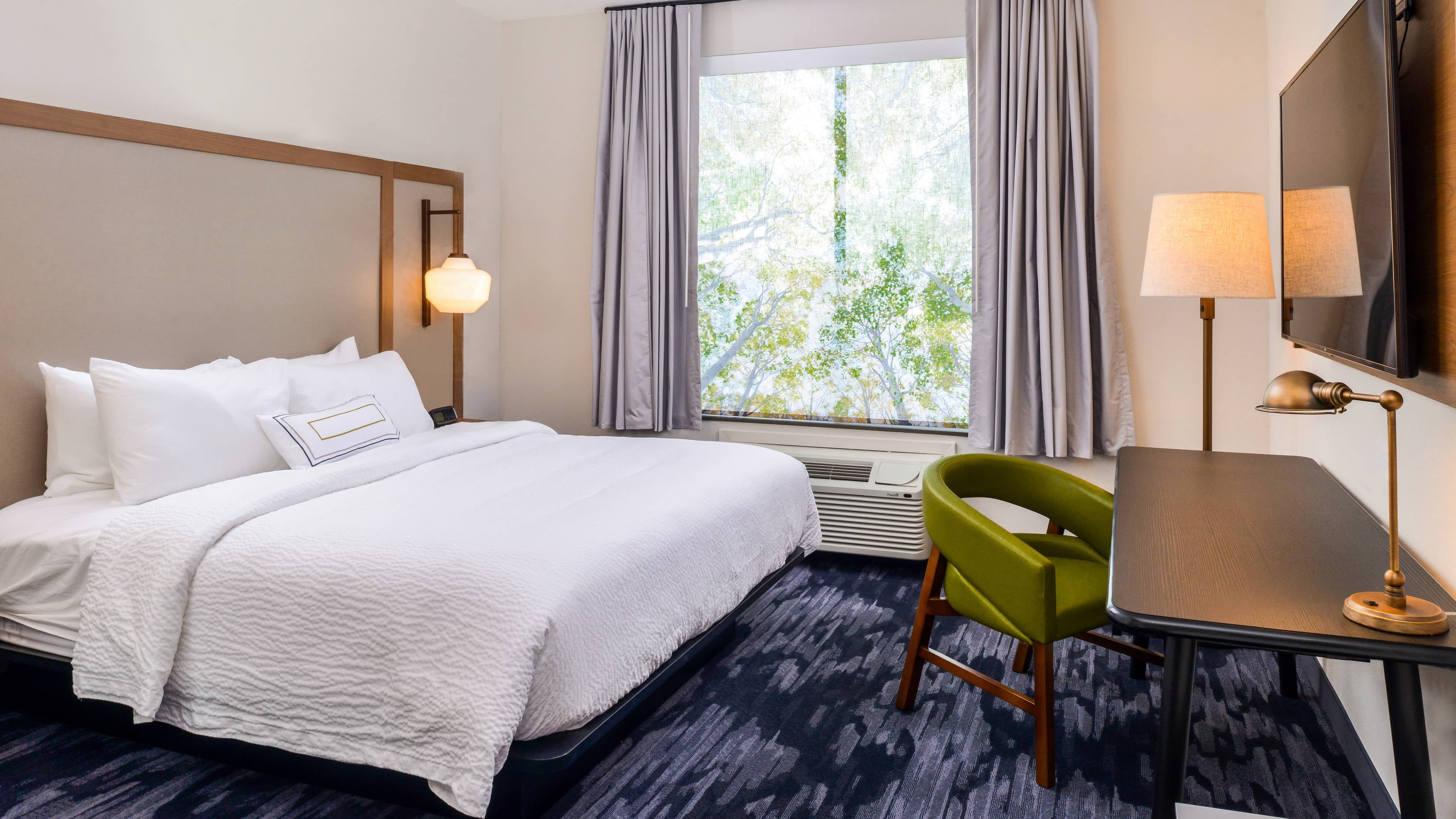 Fairfield Inn & Suites Fort Worth Southwest at Cityview - Image 2