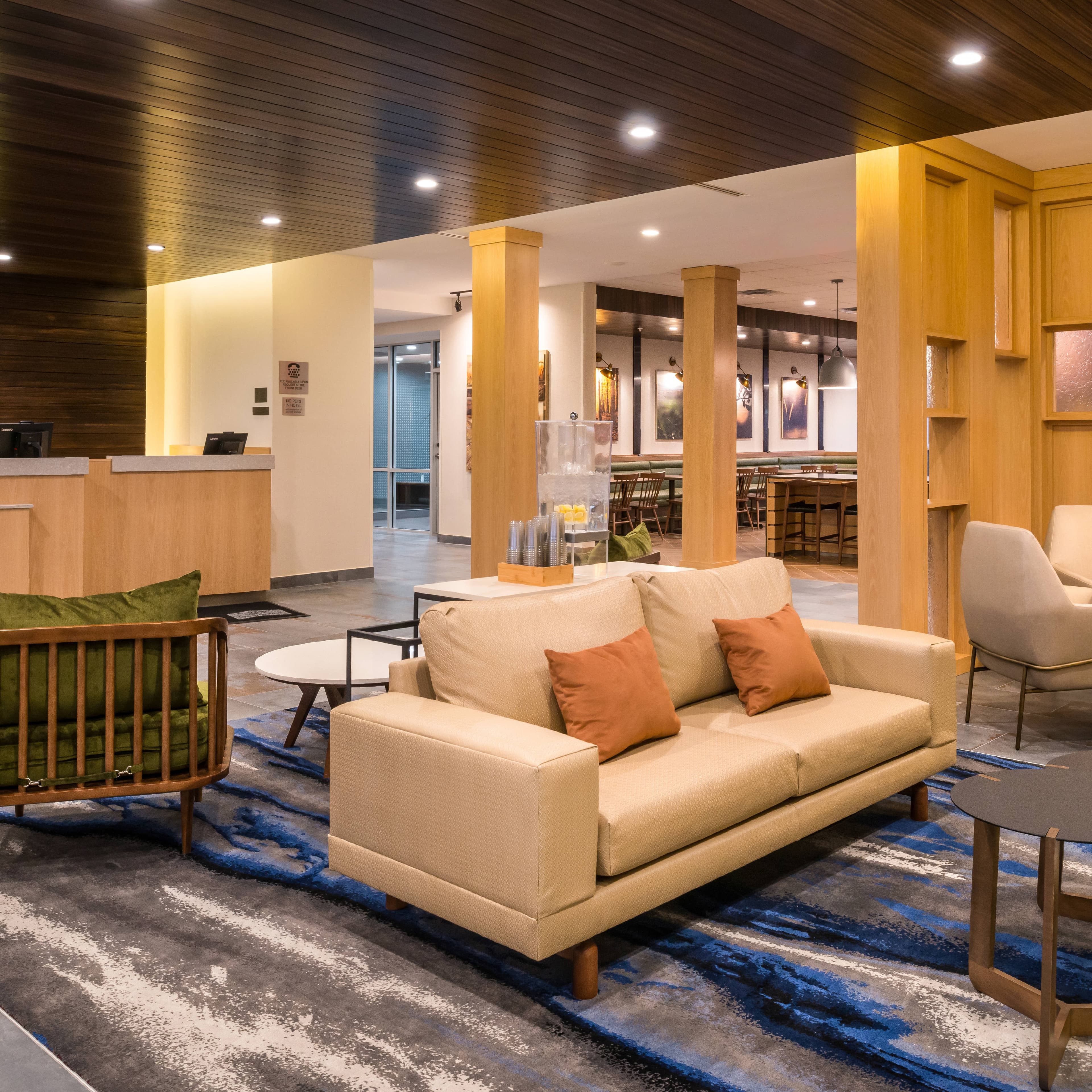 Fairfield Inn & Suites Fort Worth Southwest at Cityview - Image 1