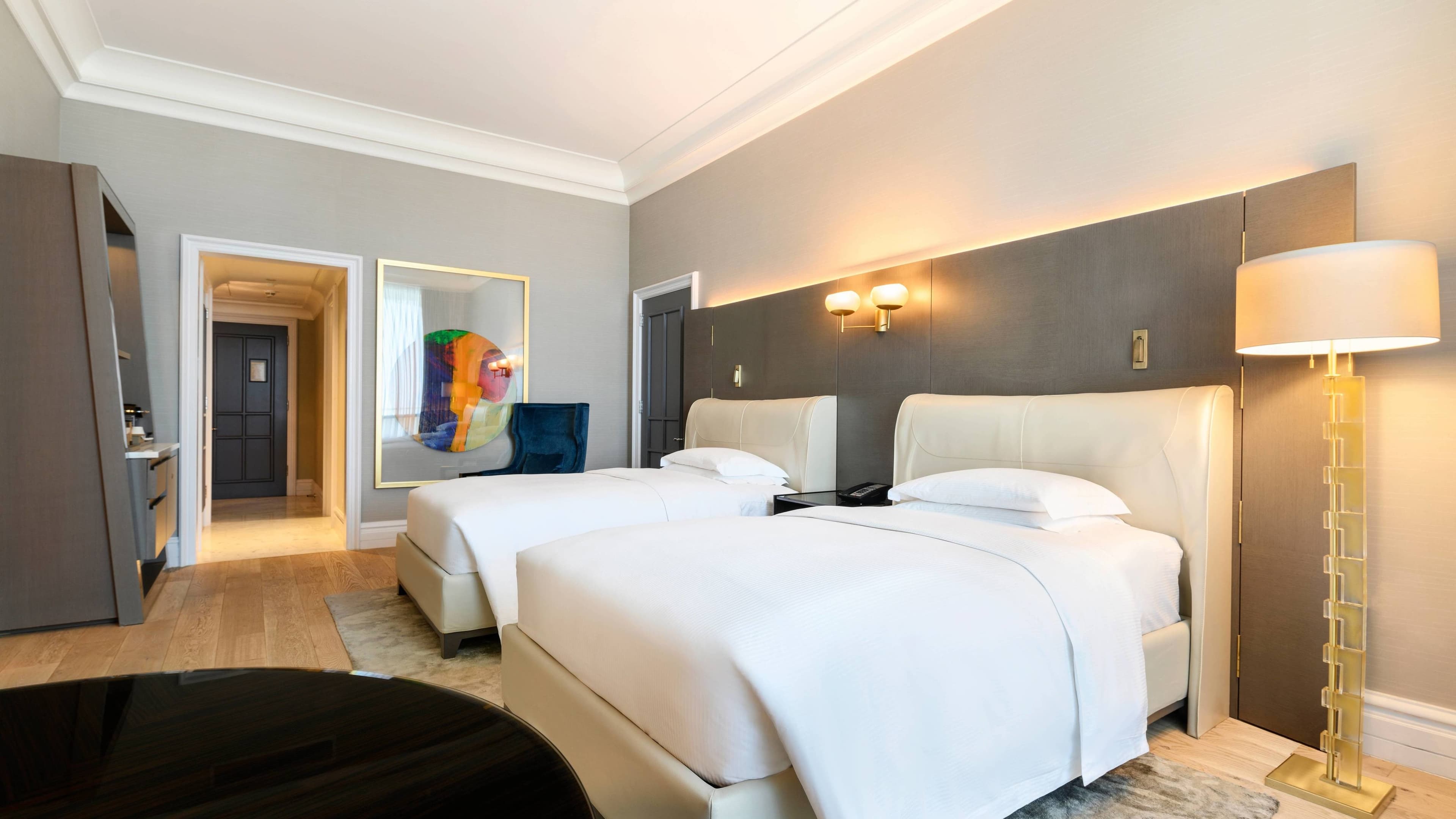 Deluxe Guest room - Image 3