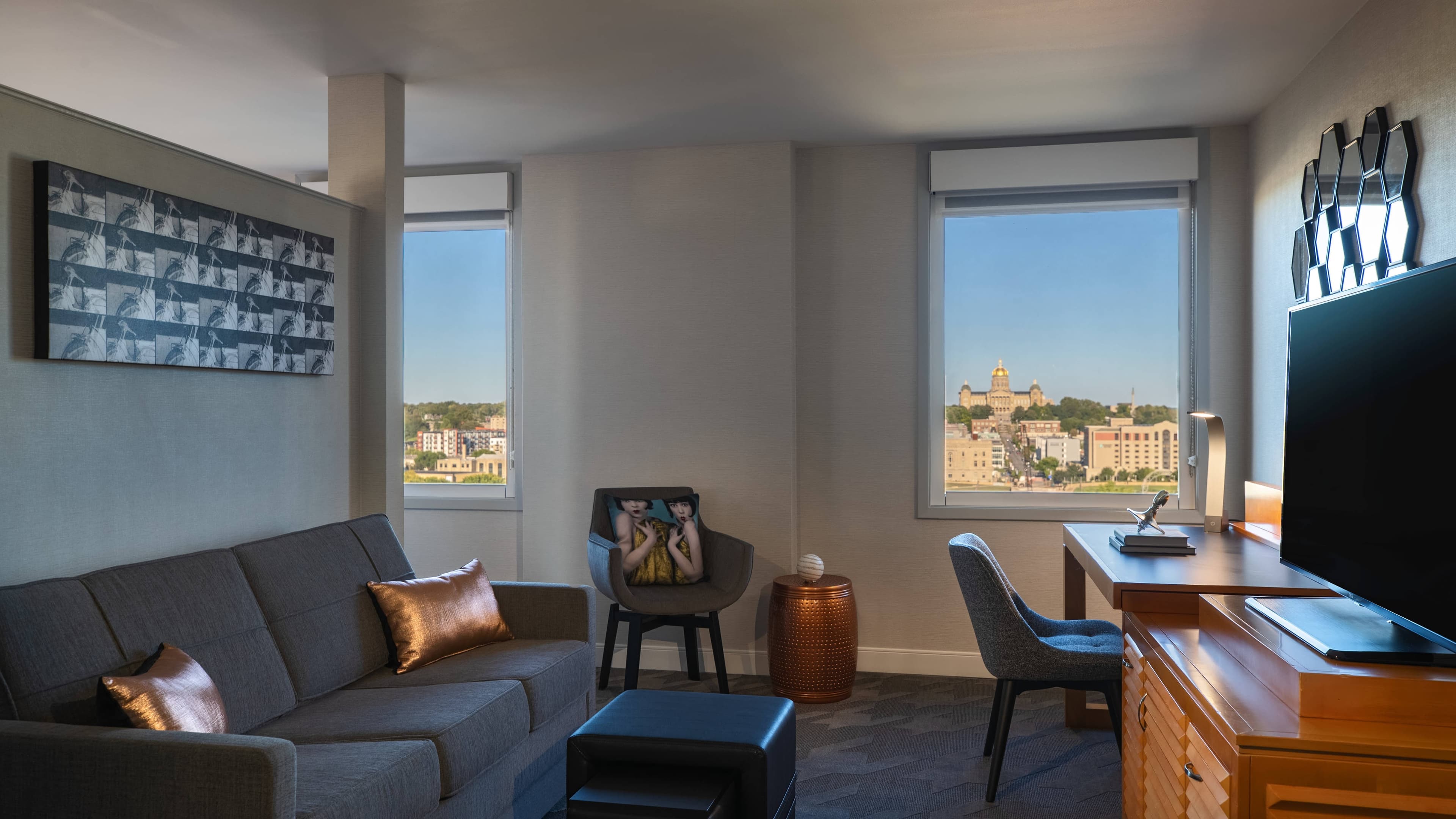 Renaissance Des Moines Savery Hotel — 11