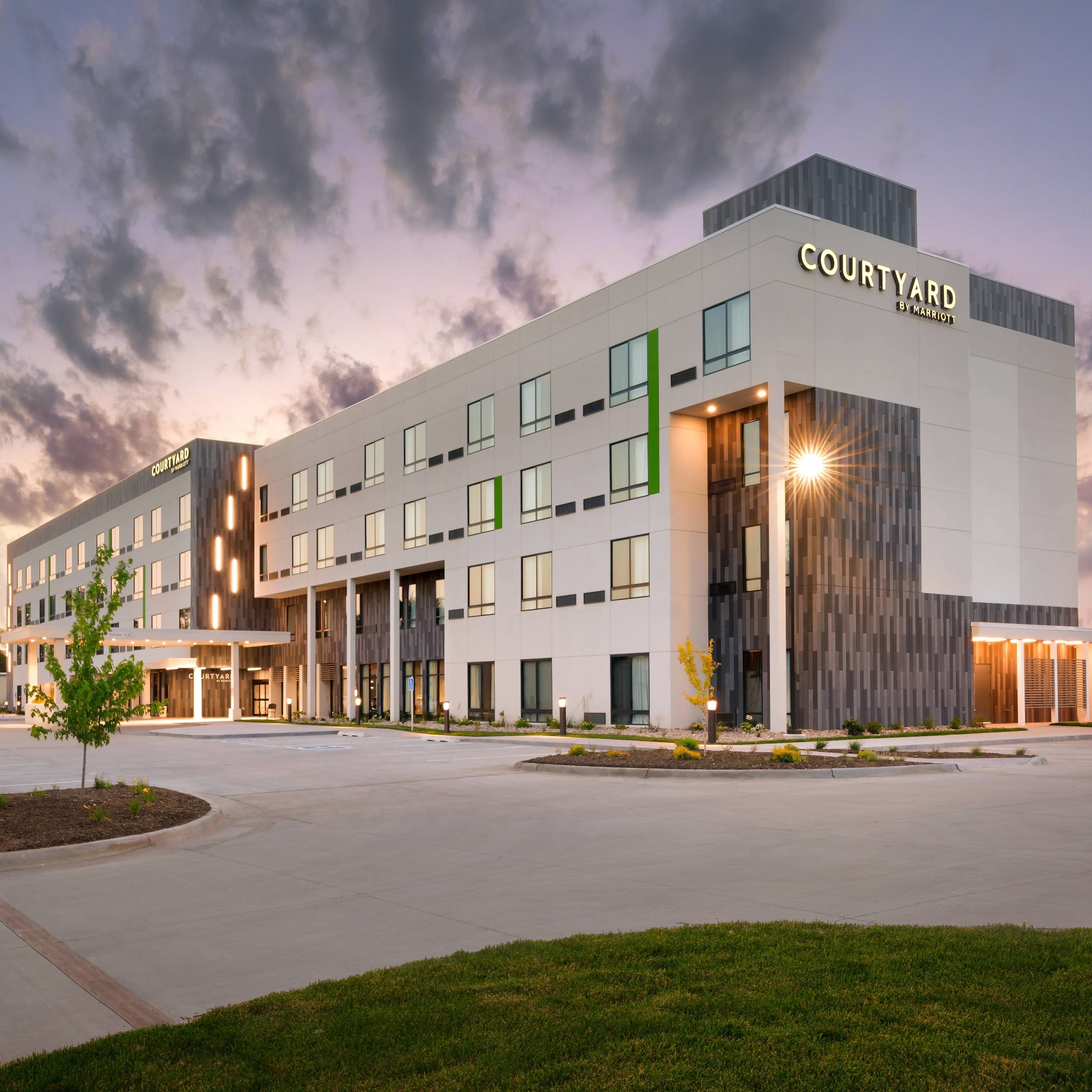 Courtyard Ames