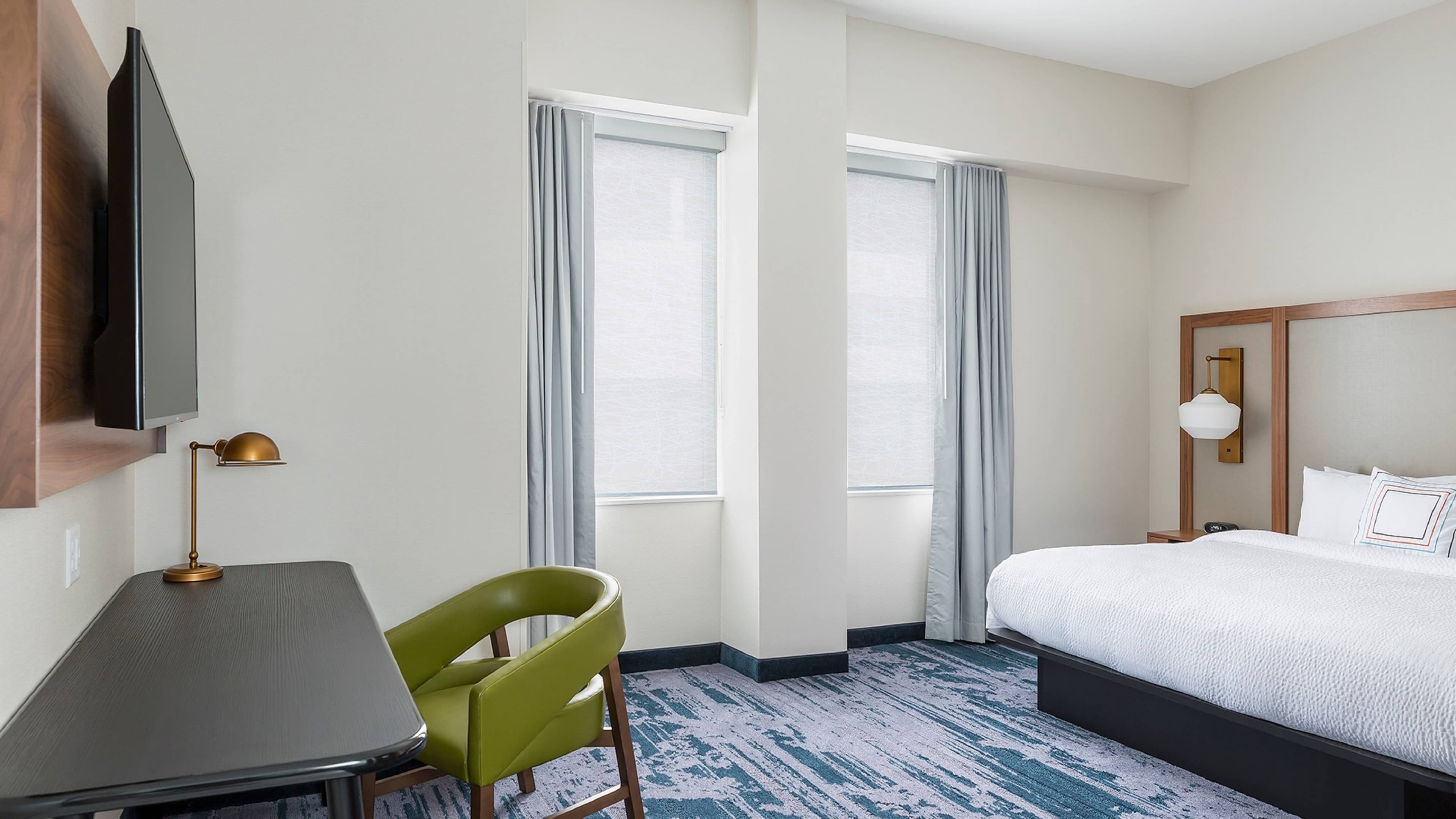 Fairfield Inn & Suites Des Moines Downtown - Image 3