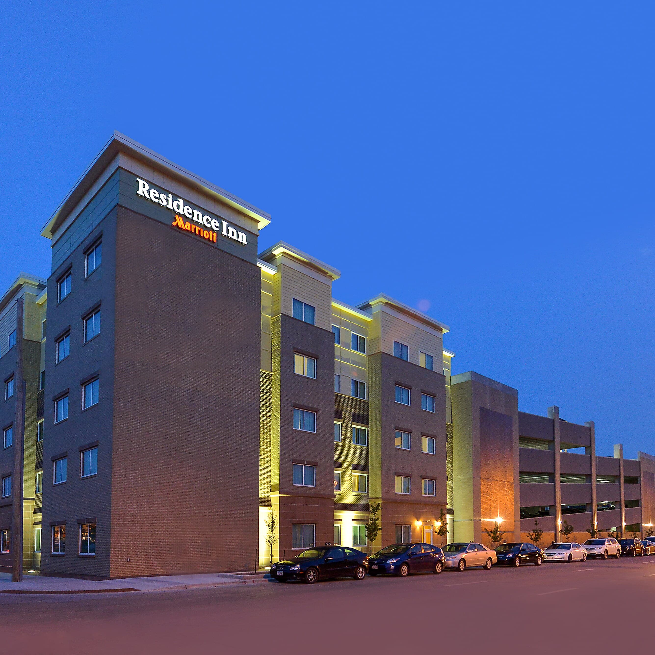 Residence Inn Des Moines Downtown - Image 1