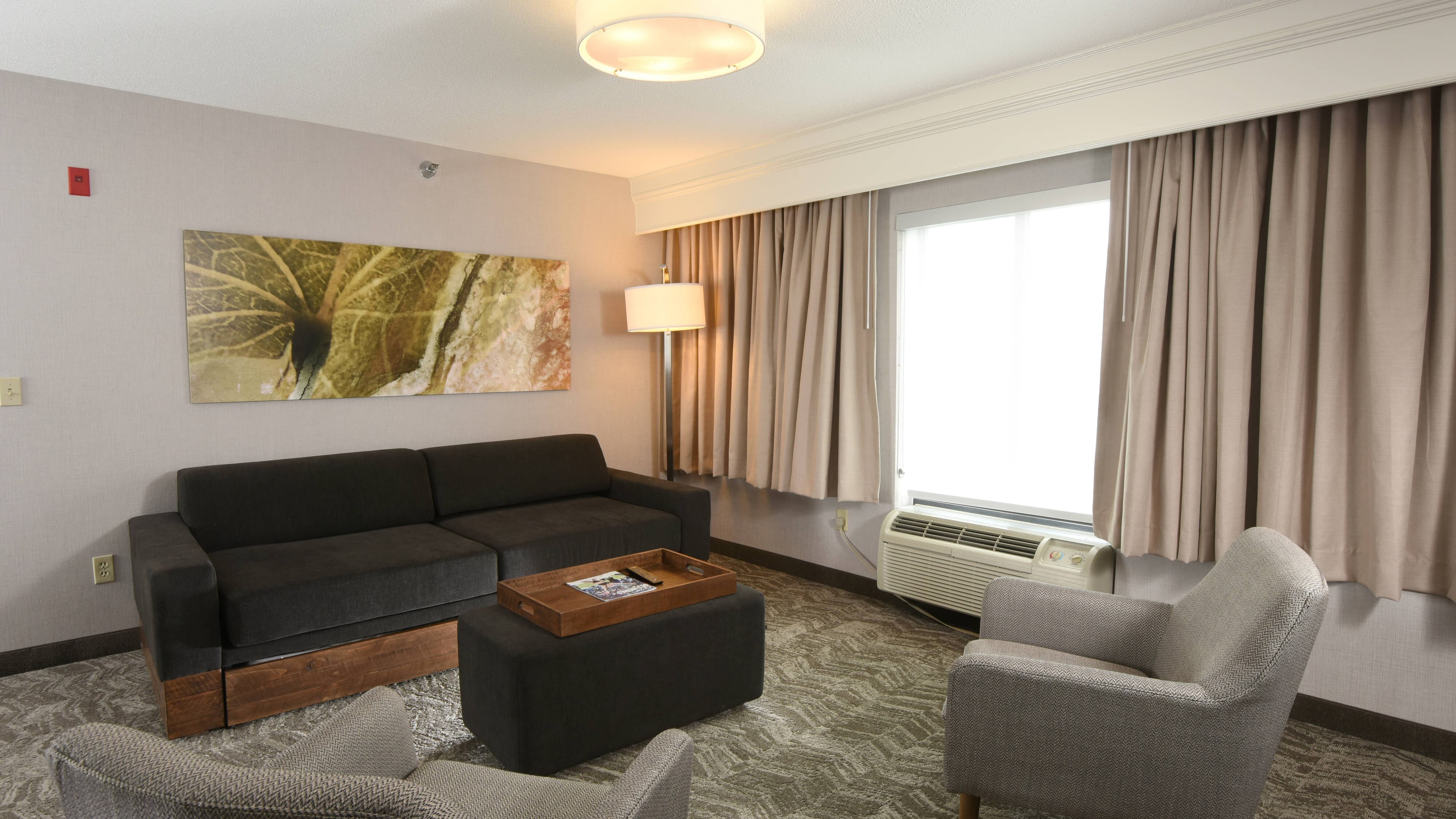 SpringHill Suites Des Moines West — 10