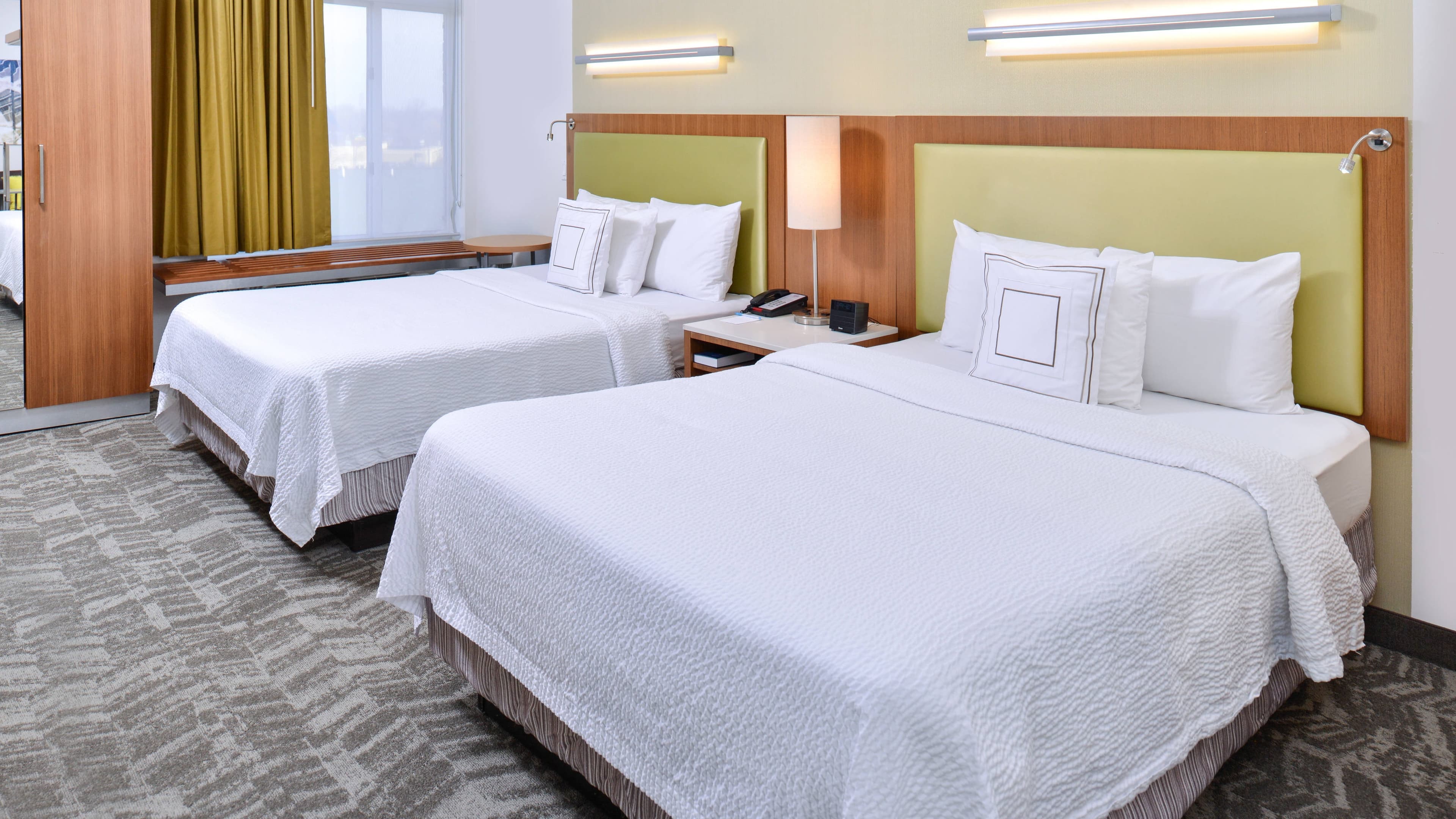 SpringHill Suites Detroit Metro Airport Romulus — 10