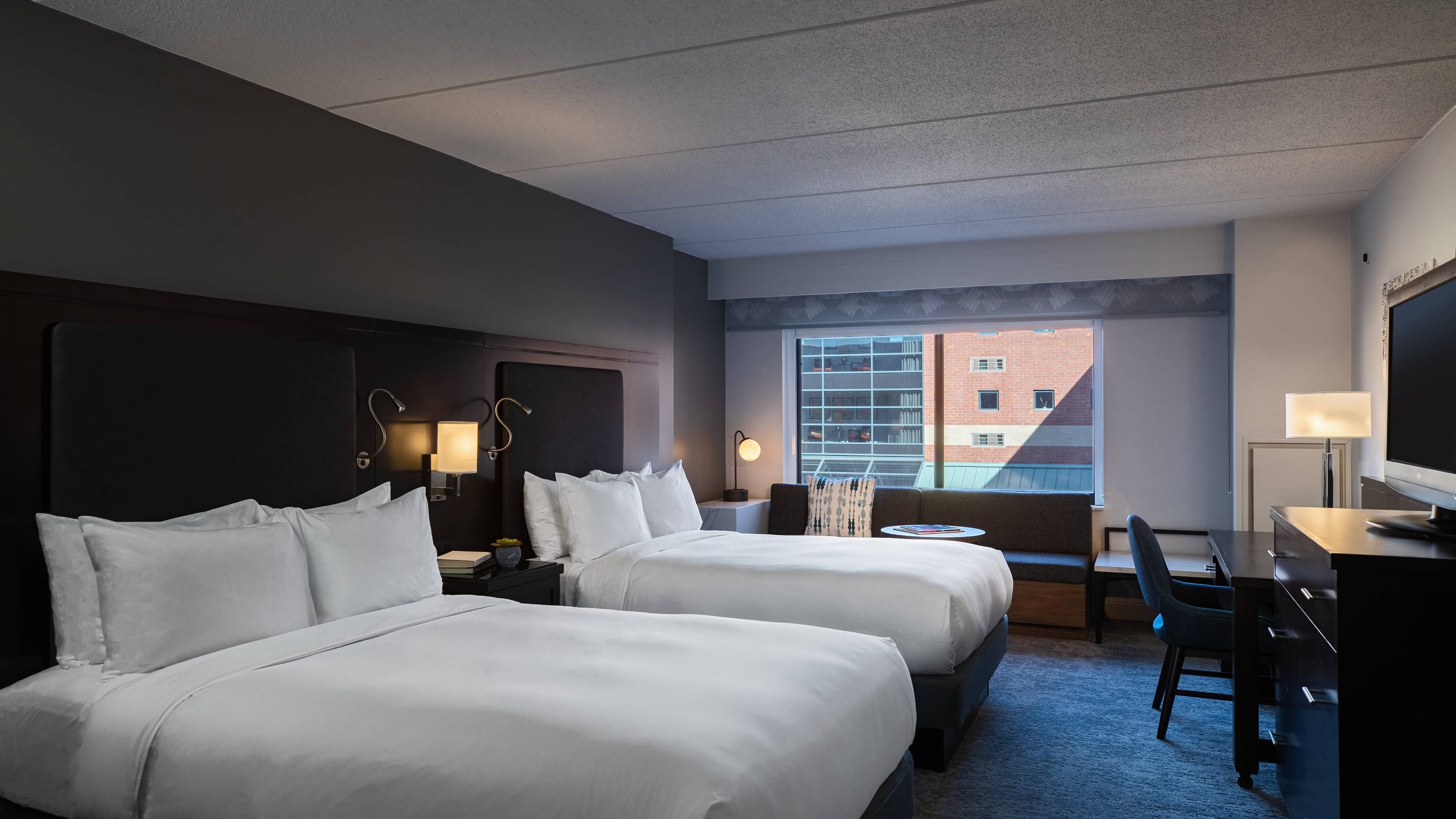 The Baronette Renaissance Detroit-Novi Hotel - Image 4