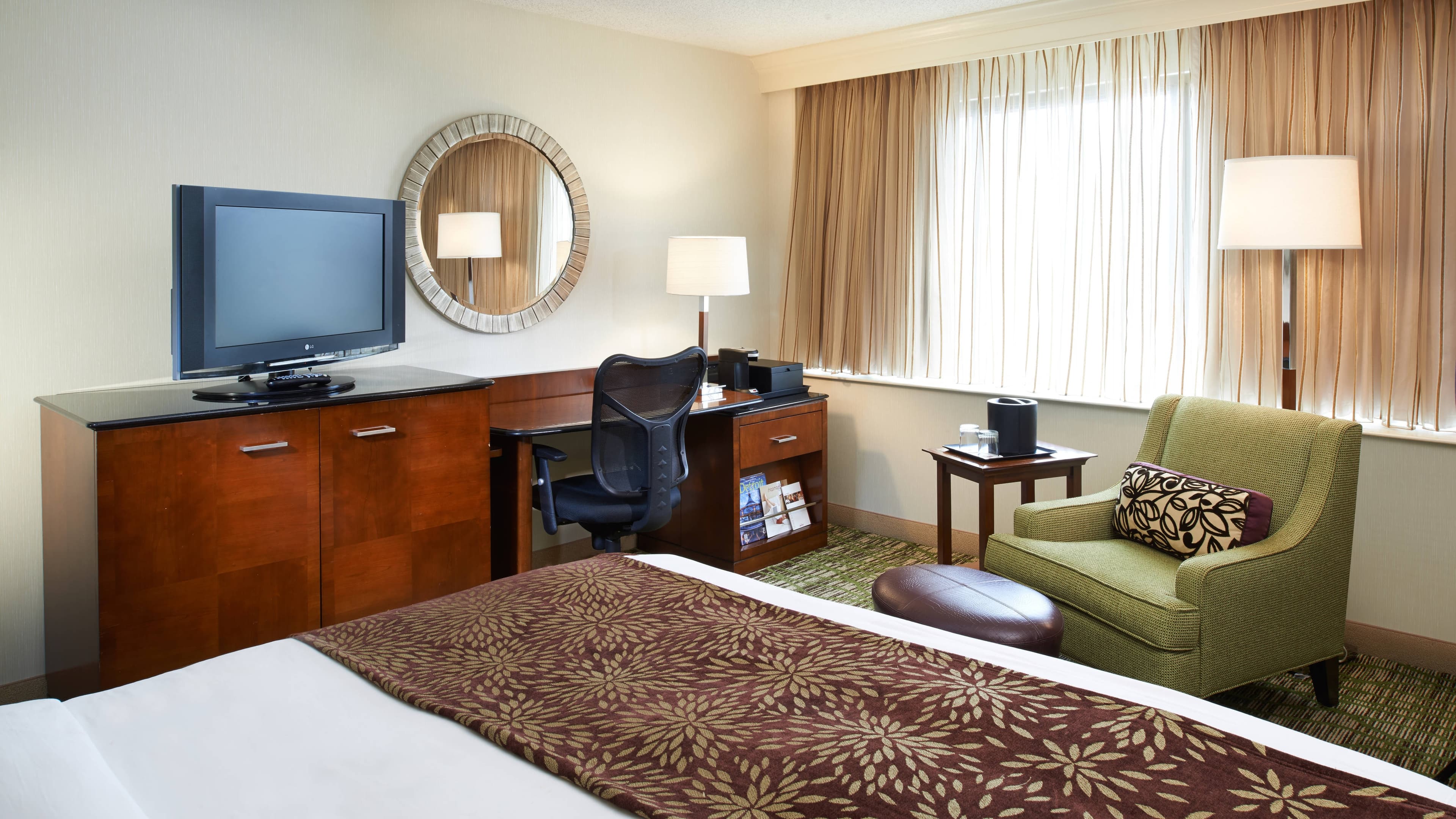 Detroit Marriott Livonia - Image 5