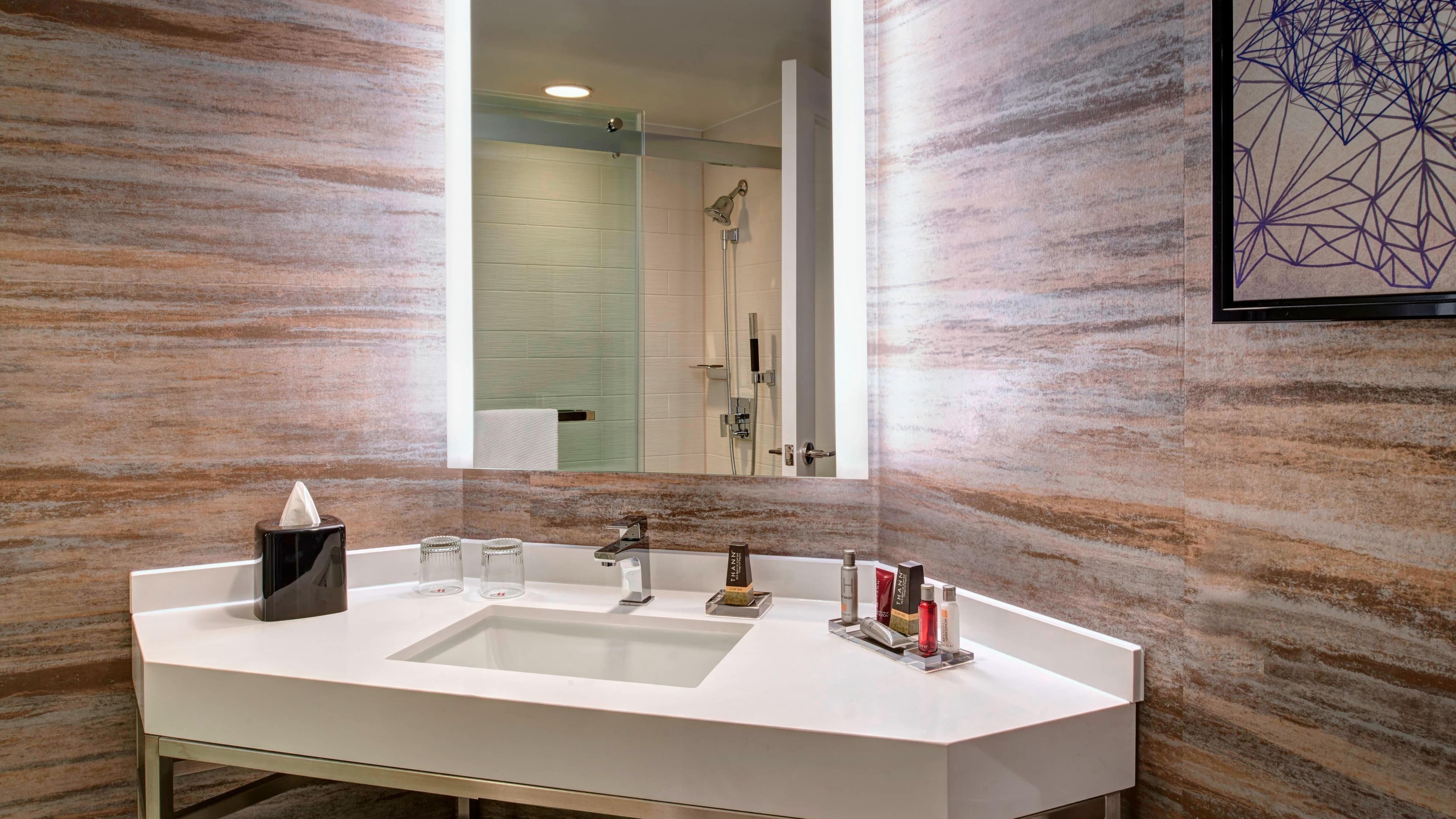 Auburn Hills Marriott Pontiac - Image 3