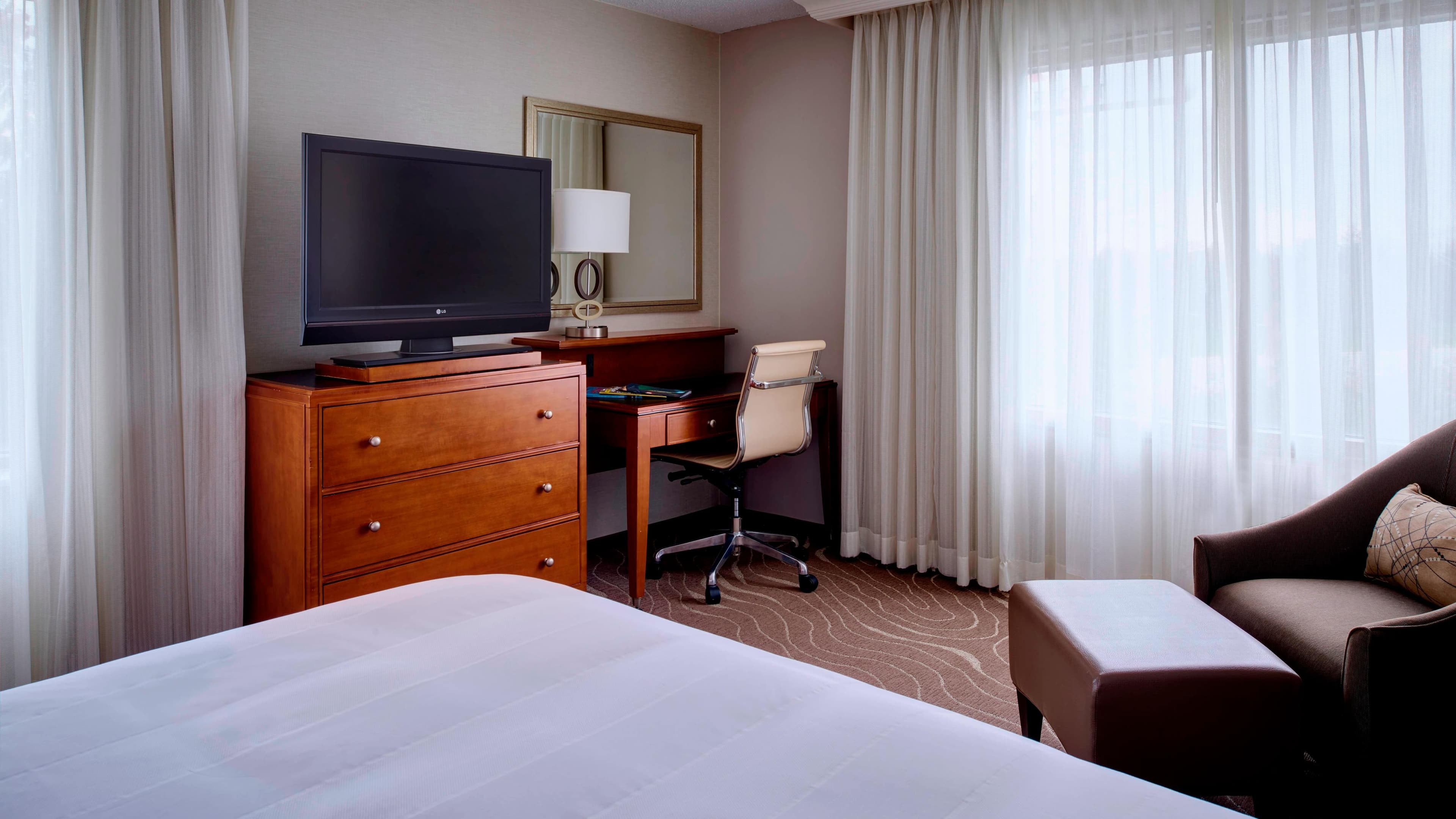 Detroit Metro Airport Marriott — 17