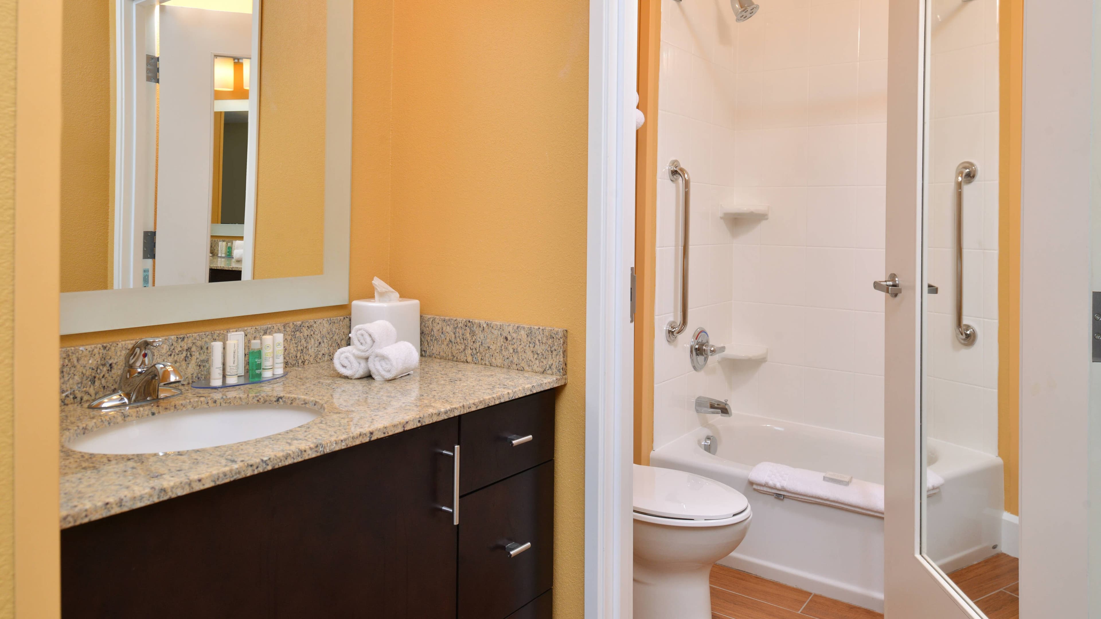 TownePlace Suites Detroit Commerce — 10