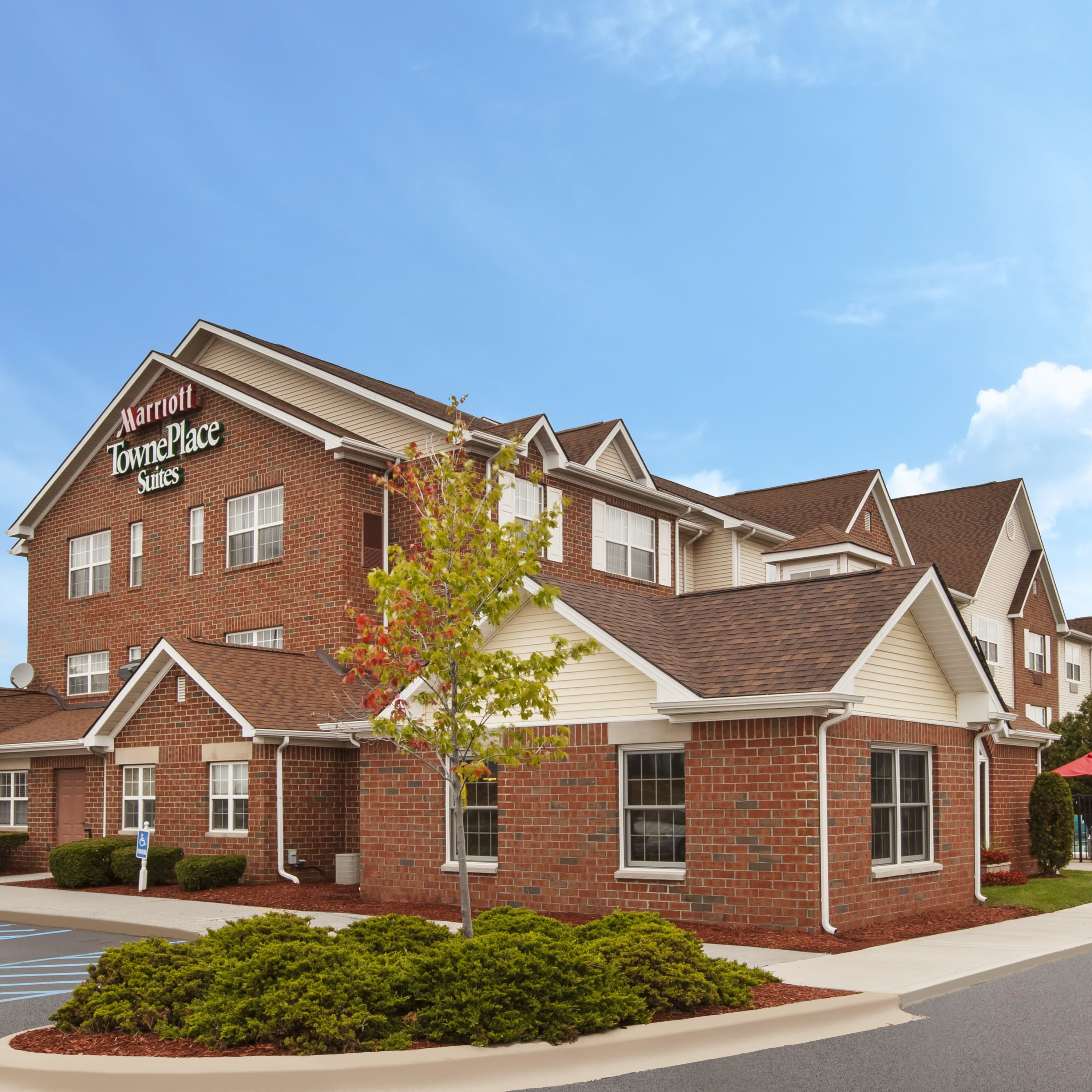 TownePlace Suites Detroit Sterling Heights - Image 1