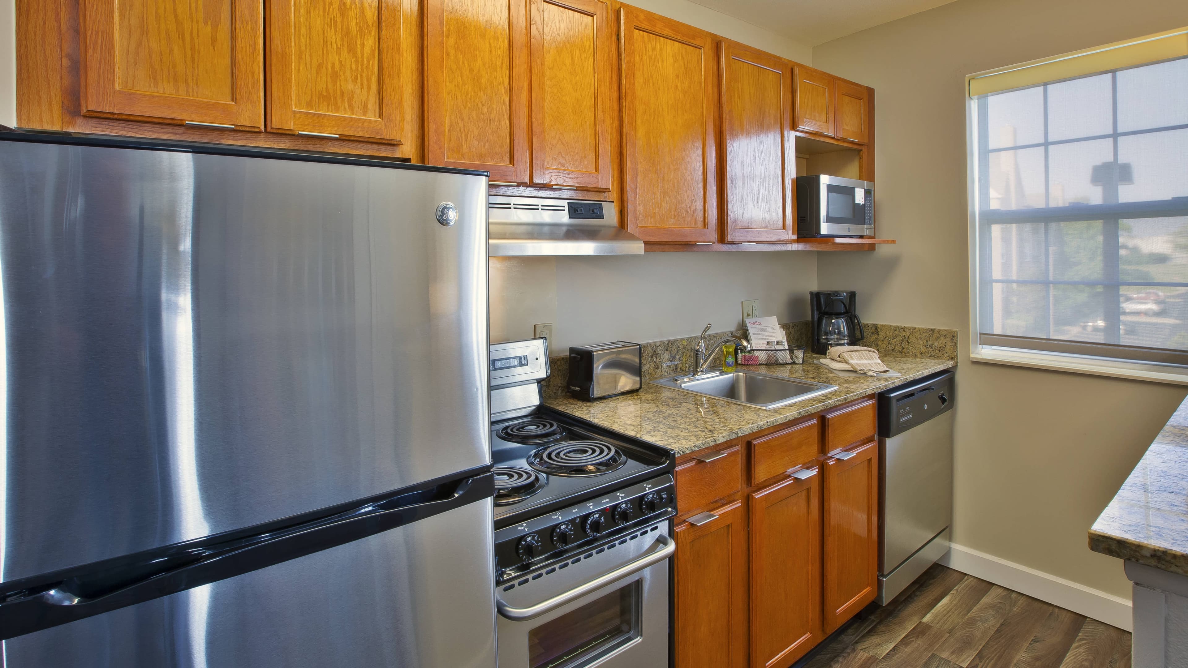 TownePlace Suites Detroit Sterling Heights - Image 5