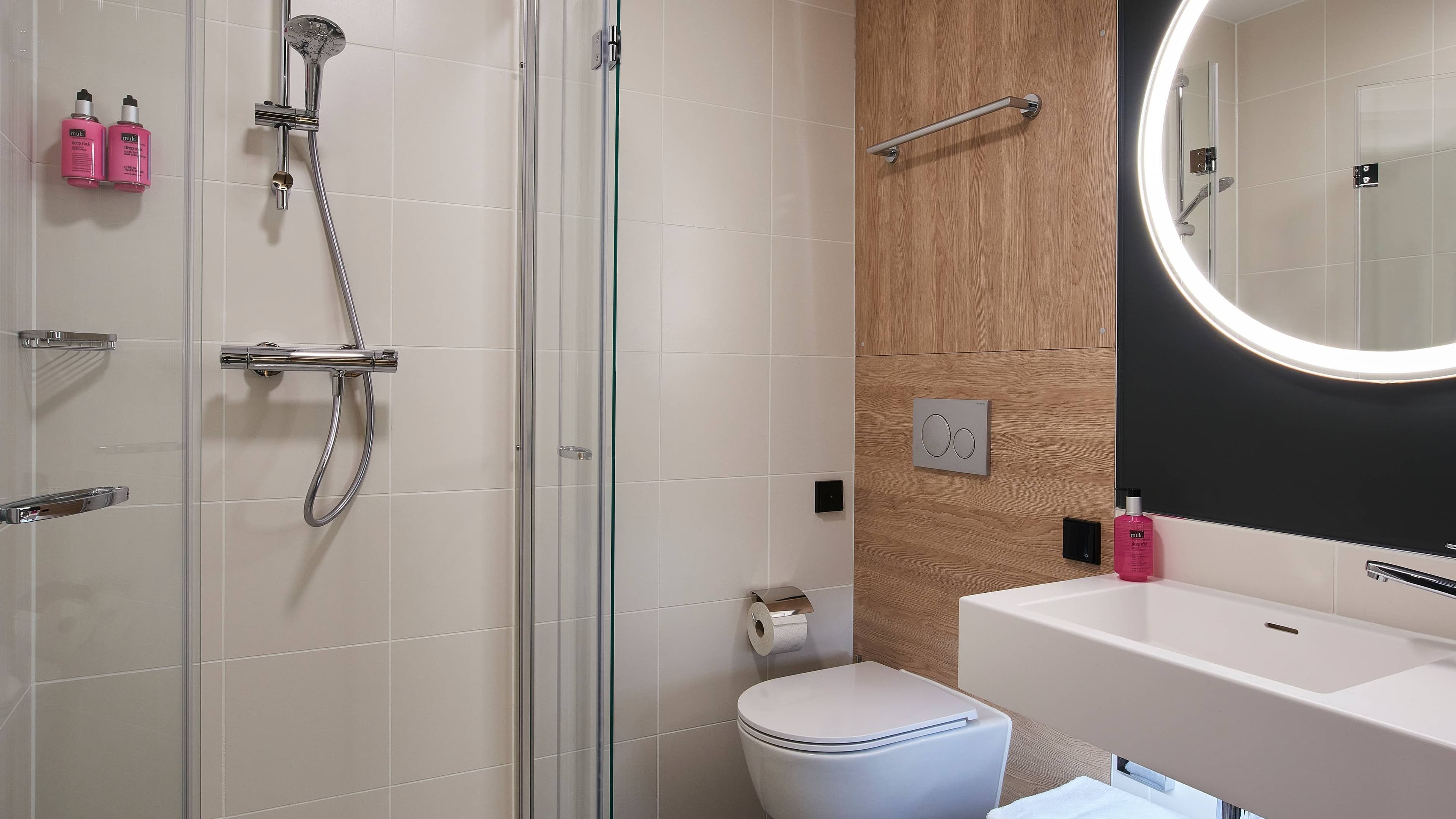 Moxy Essen City — 8