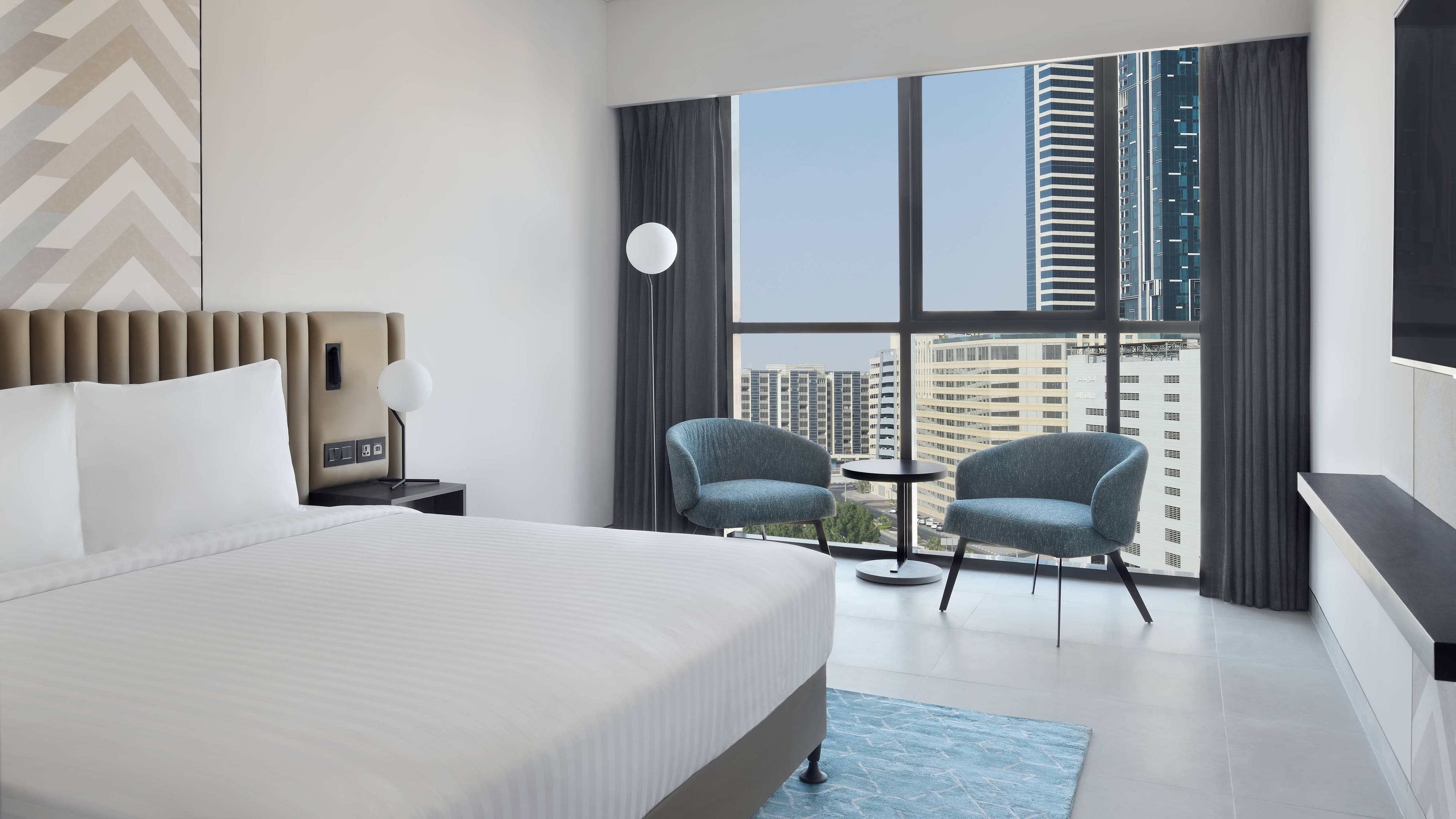 Courtyard World Trade Centre, Dubai — 10