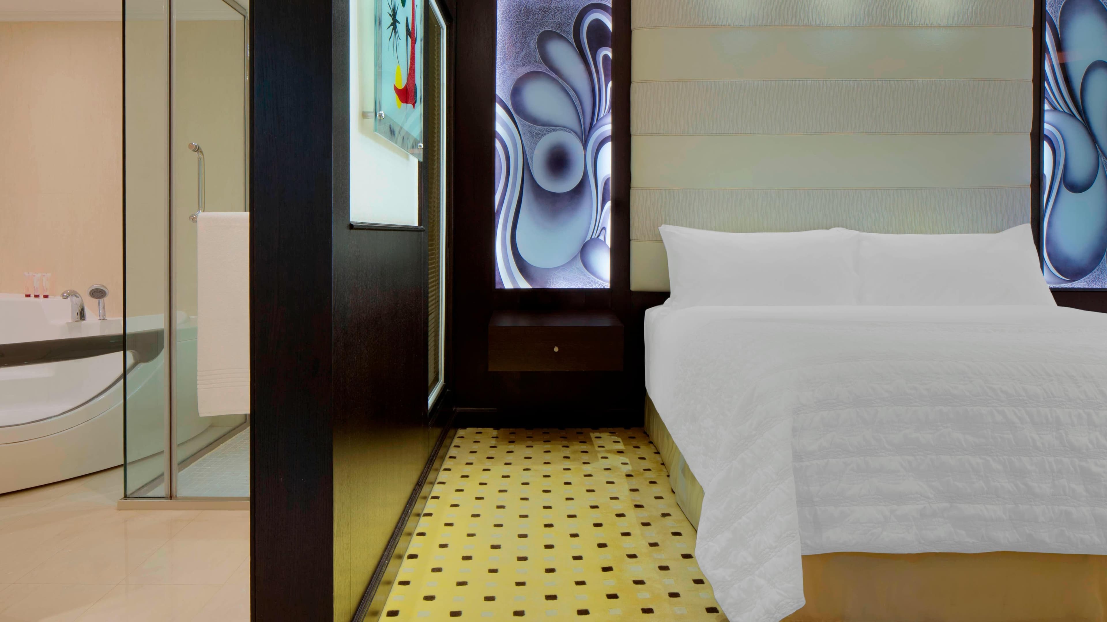 Le Méridien Dubai Hotel & Conference Centre — 34