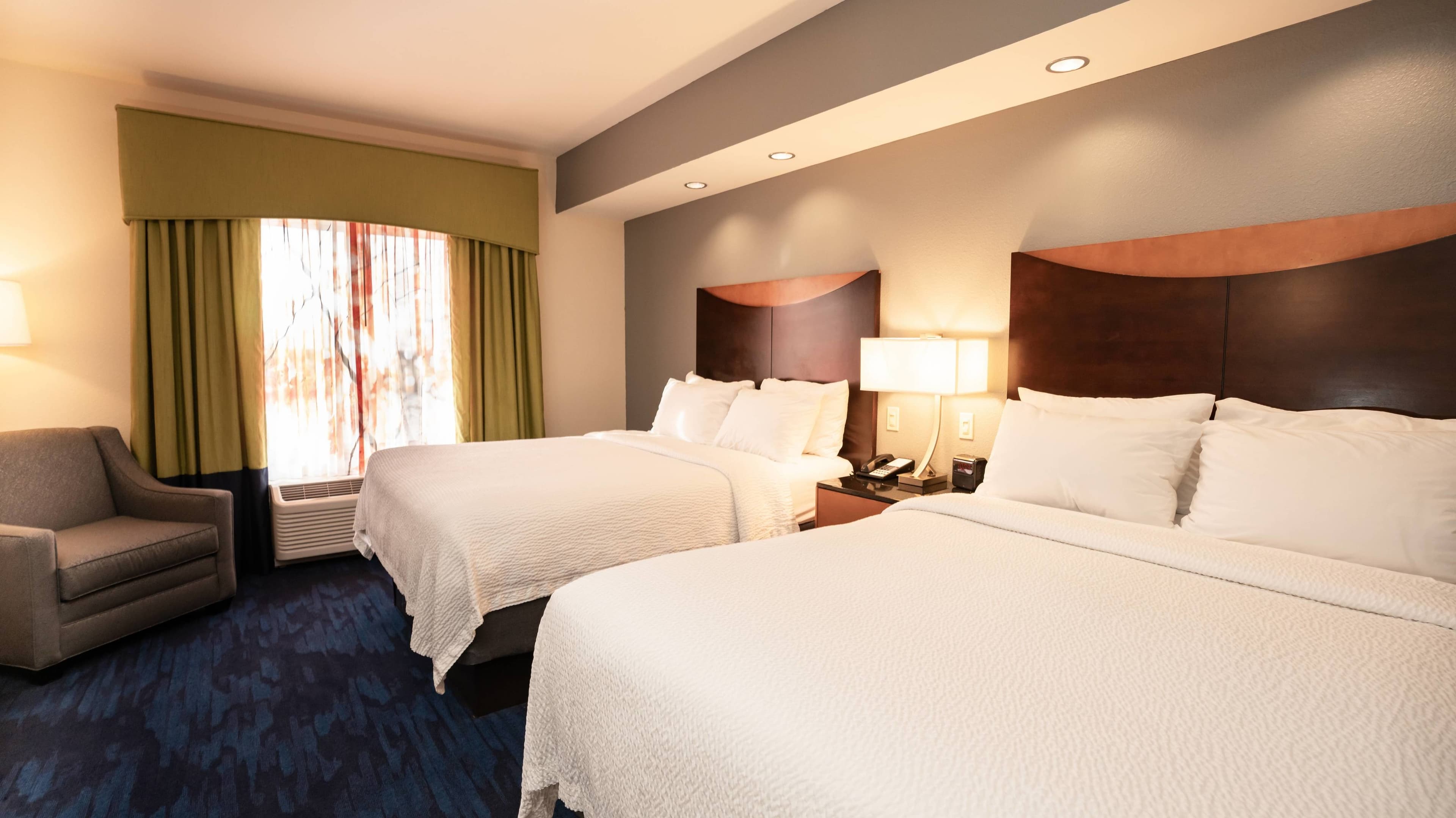 Fairfield Inn & Suites Kearney — 6