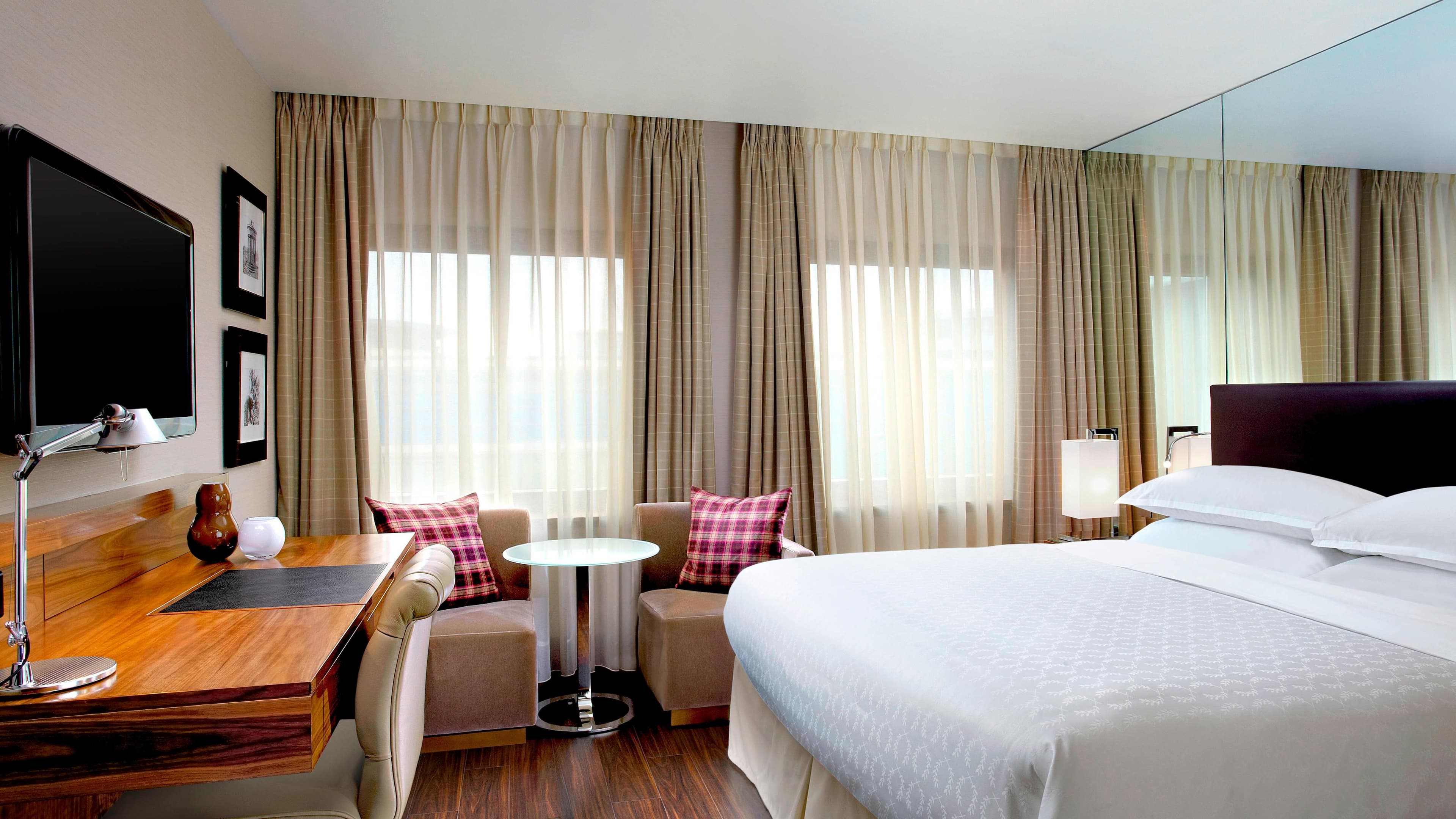Sheraton Grand Hotel & Spa, Edinburgh — 13