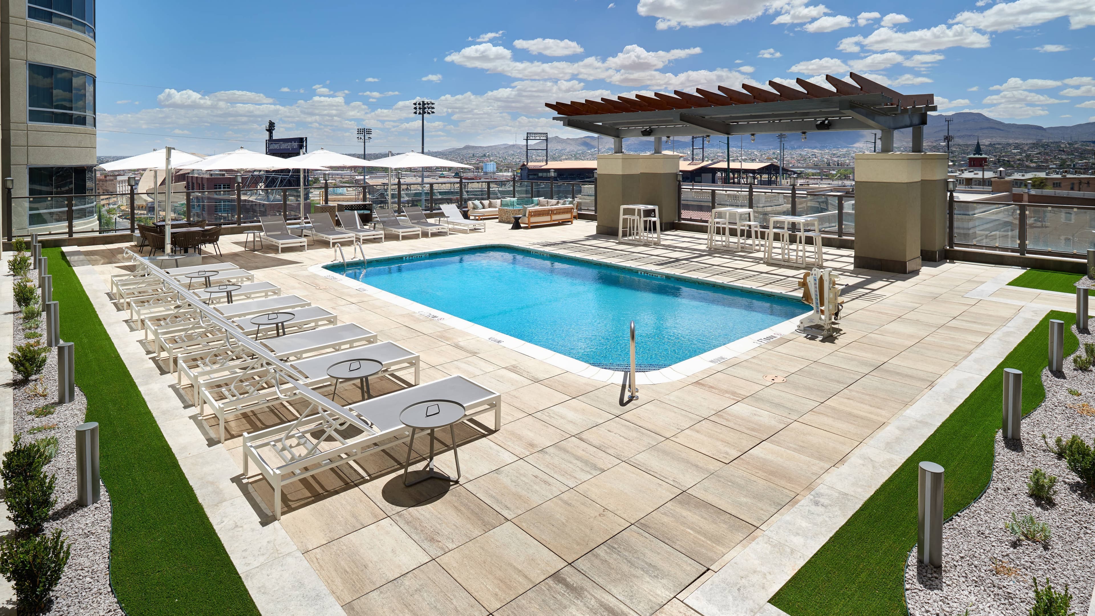 Courtyard El Paso Downtown/Convention Center — 7