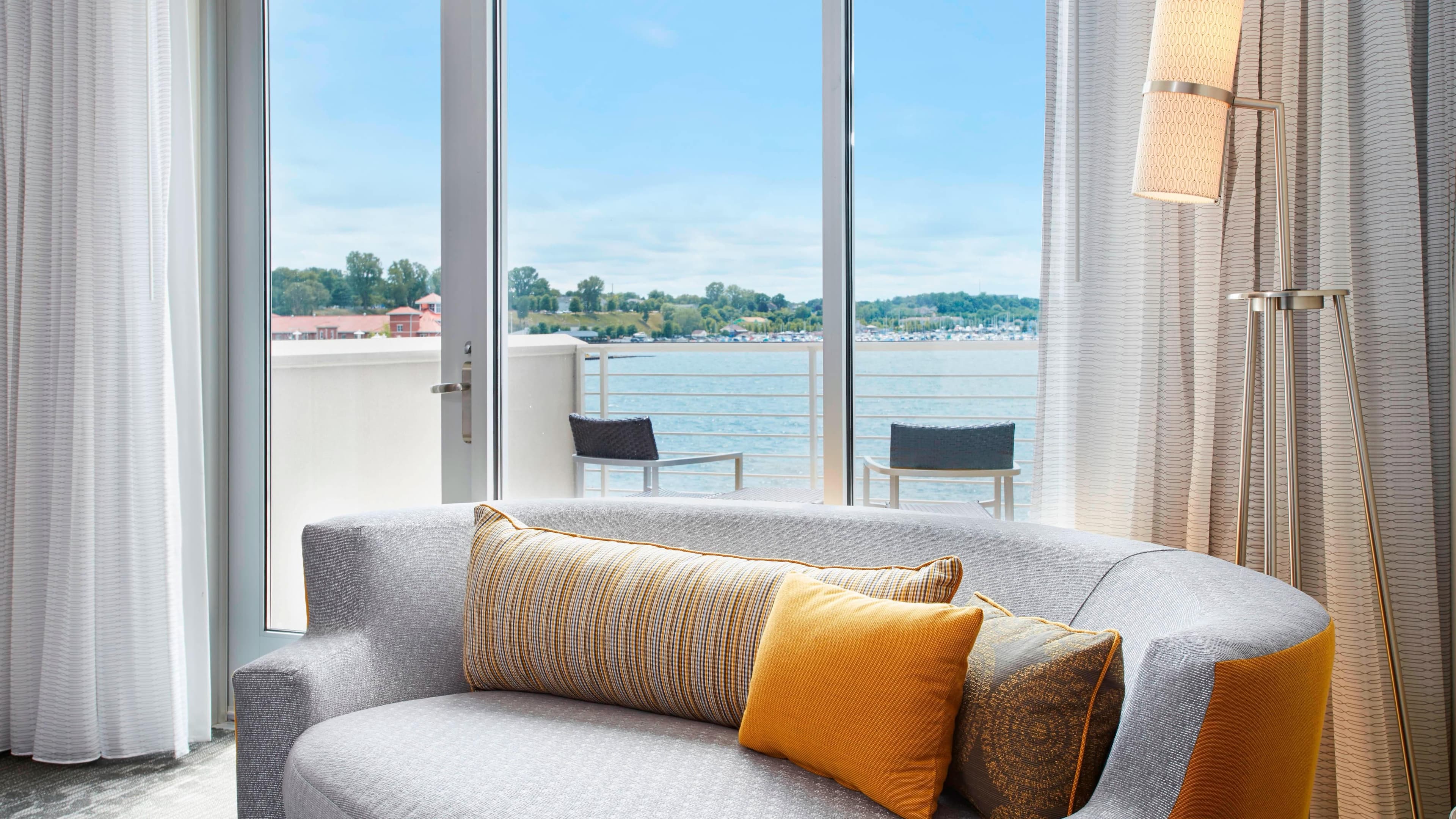 Courtyard Erie Bayfront — 66
