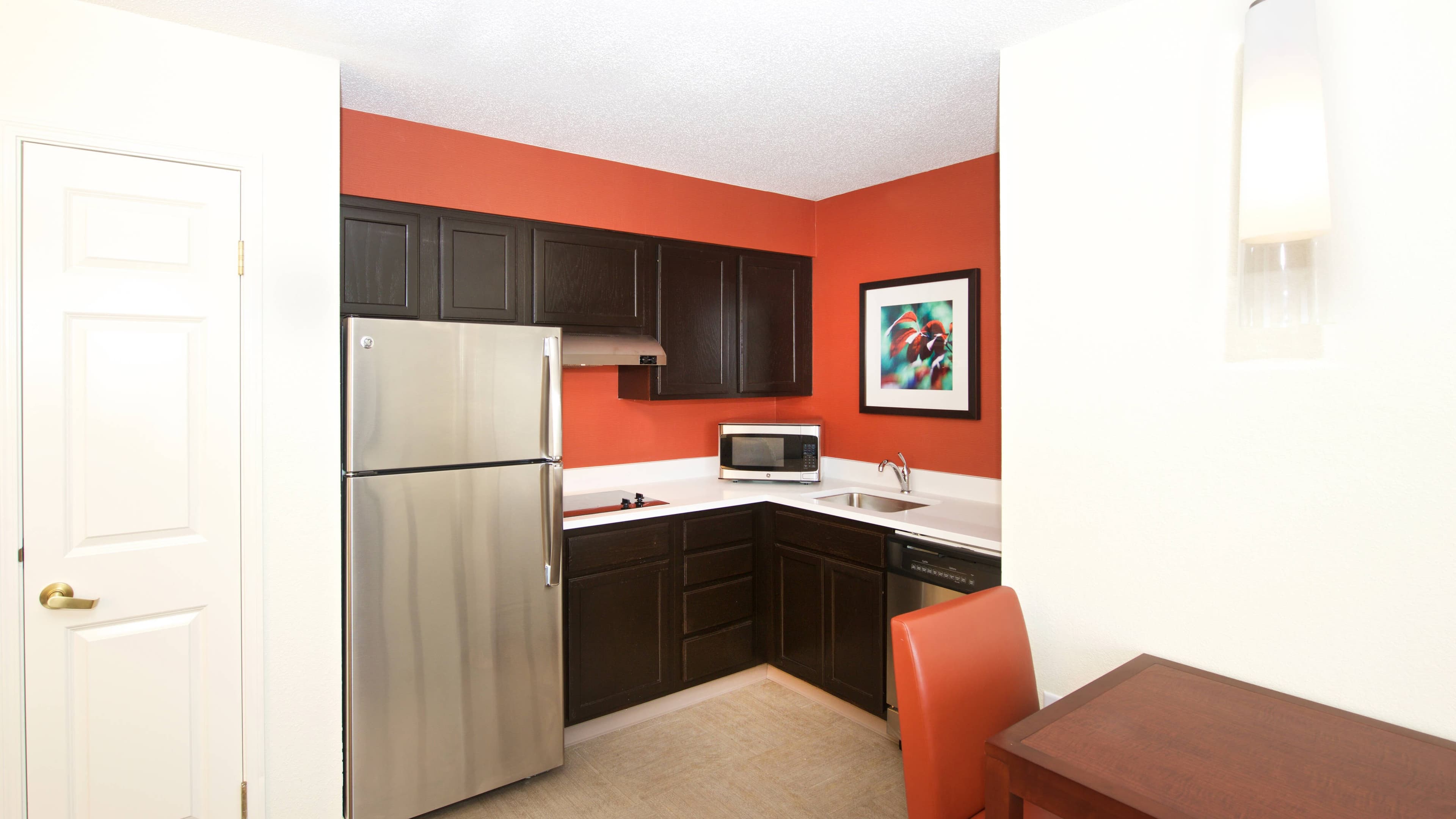 1 Bedroom Suite - Image 7