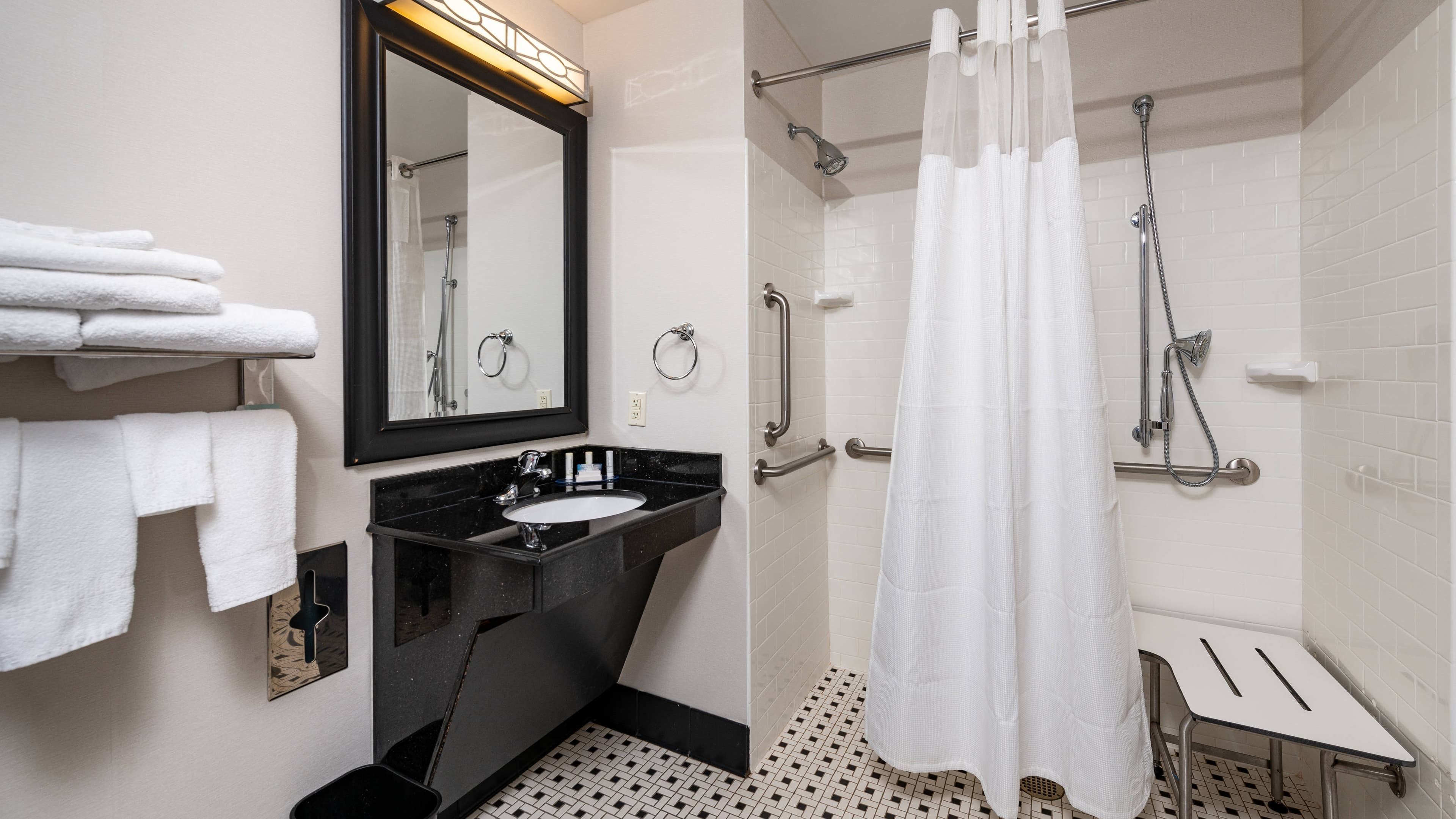 Fairfield Inn & Suites New Bedford — 11