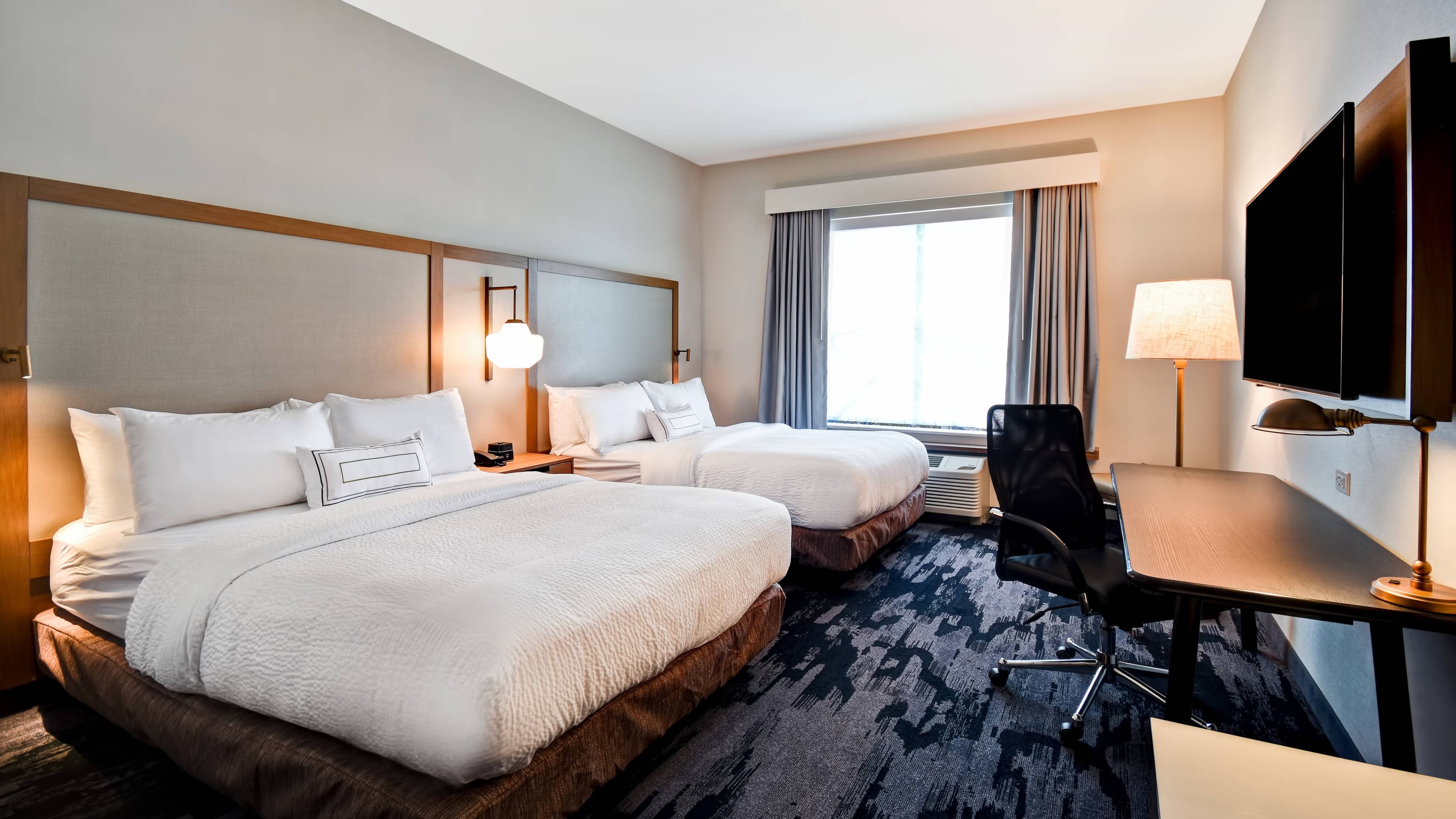 Fairfield Inn & Suites Plymouth — 9