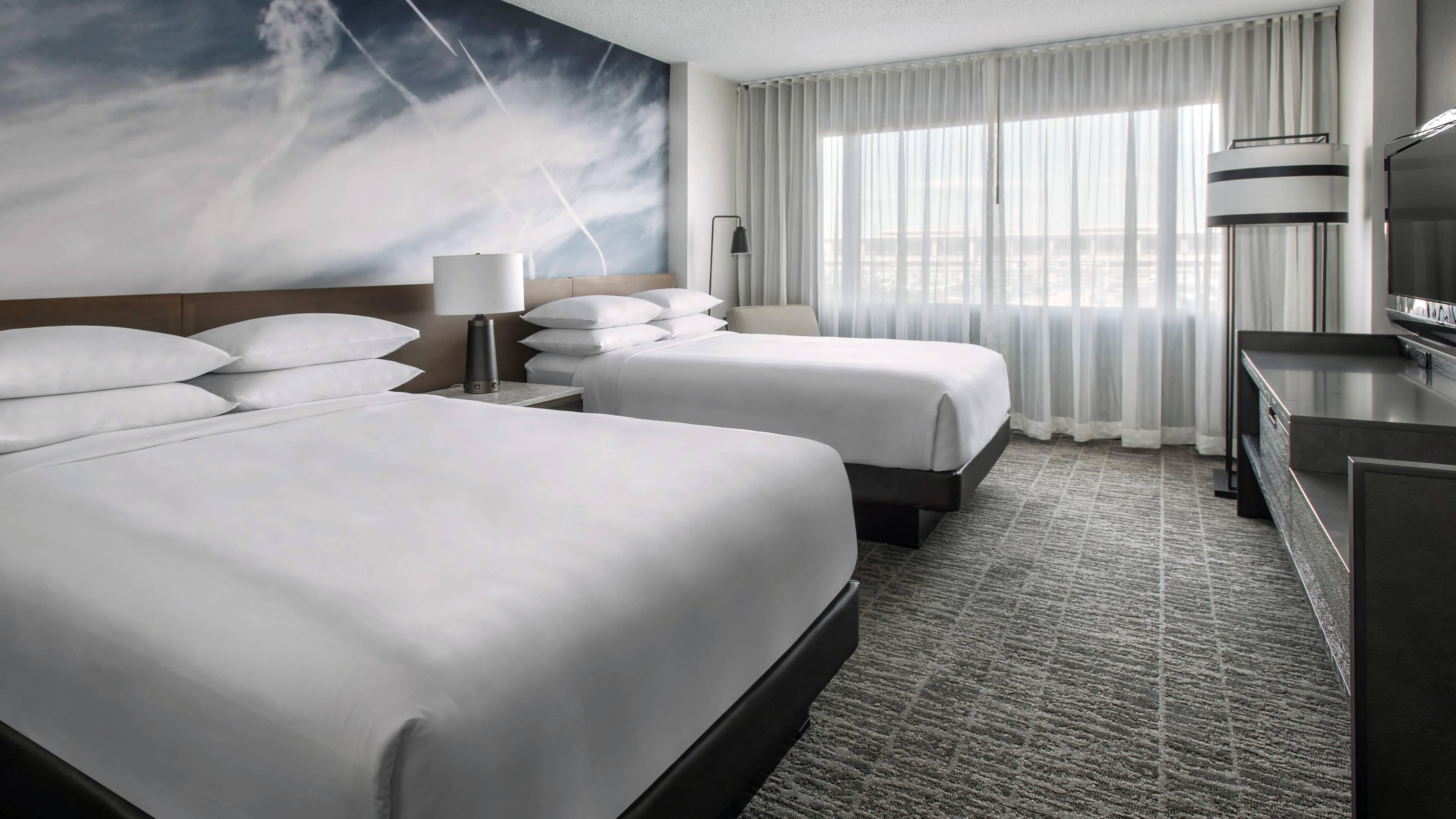 Newark Liberty International Airport Marriott - Image 3