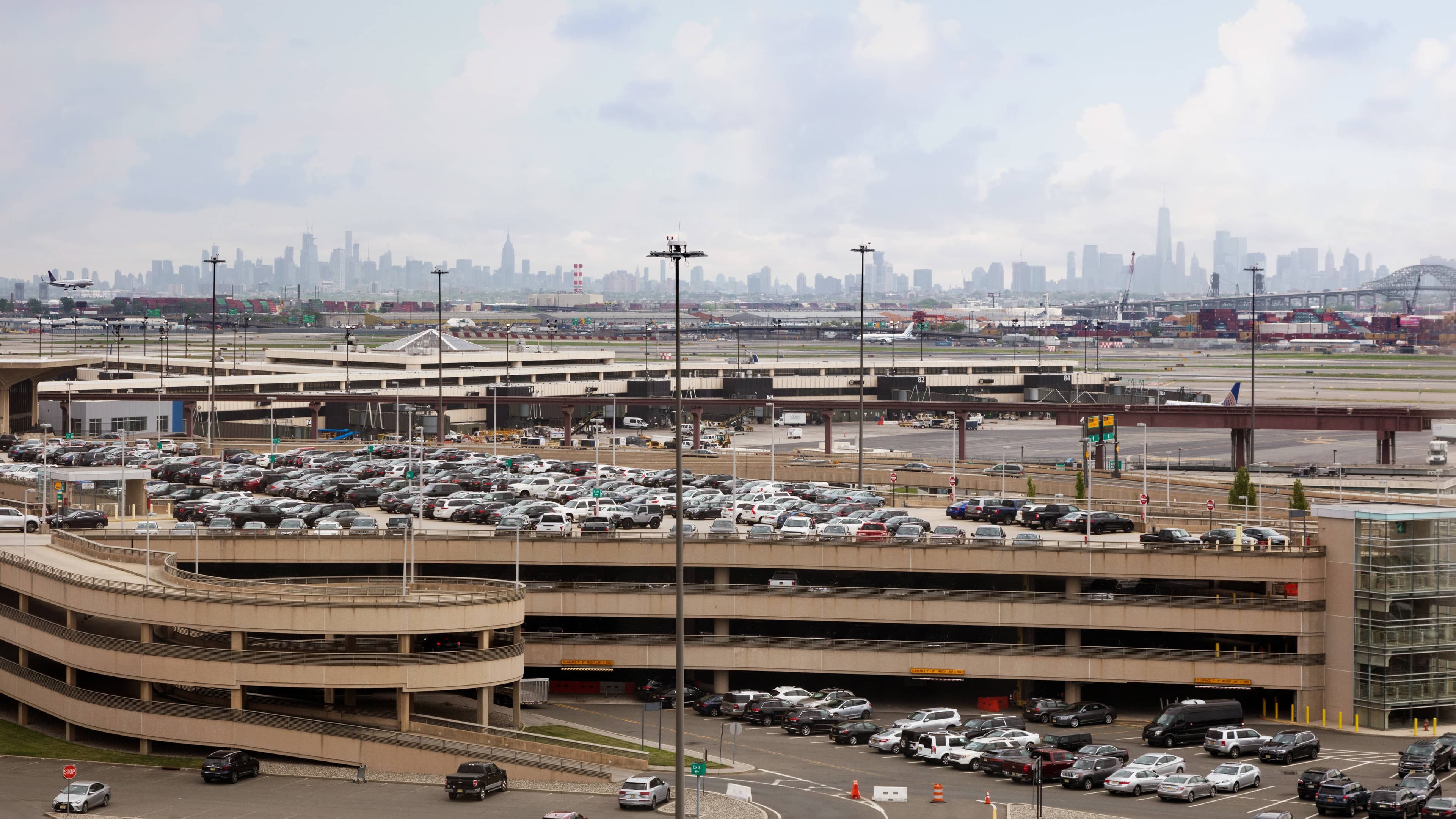 Newark Liberty International Airport Marriott — 20