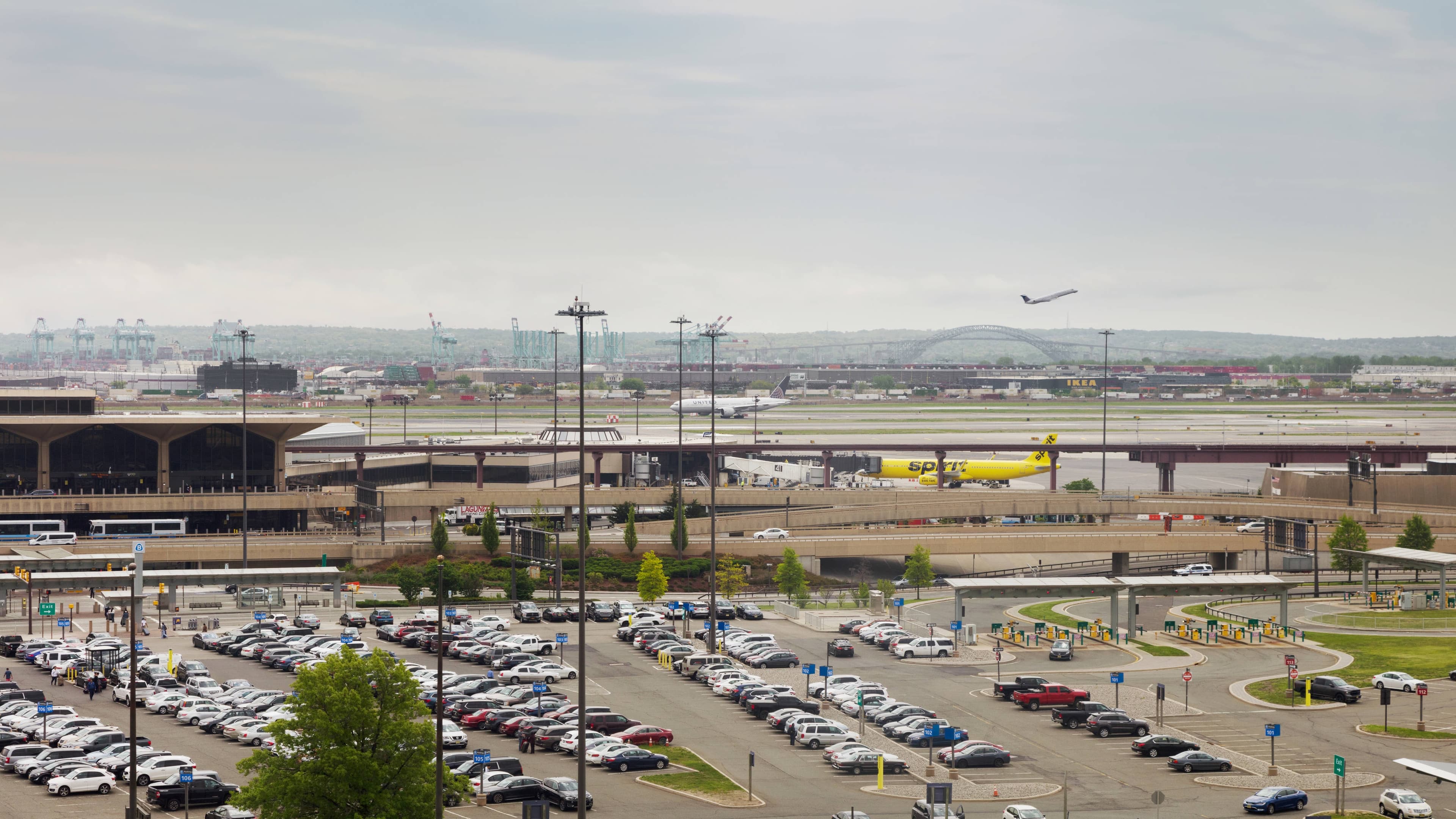 Newark Liberty International Airport Marriott — 21